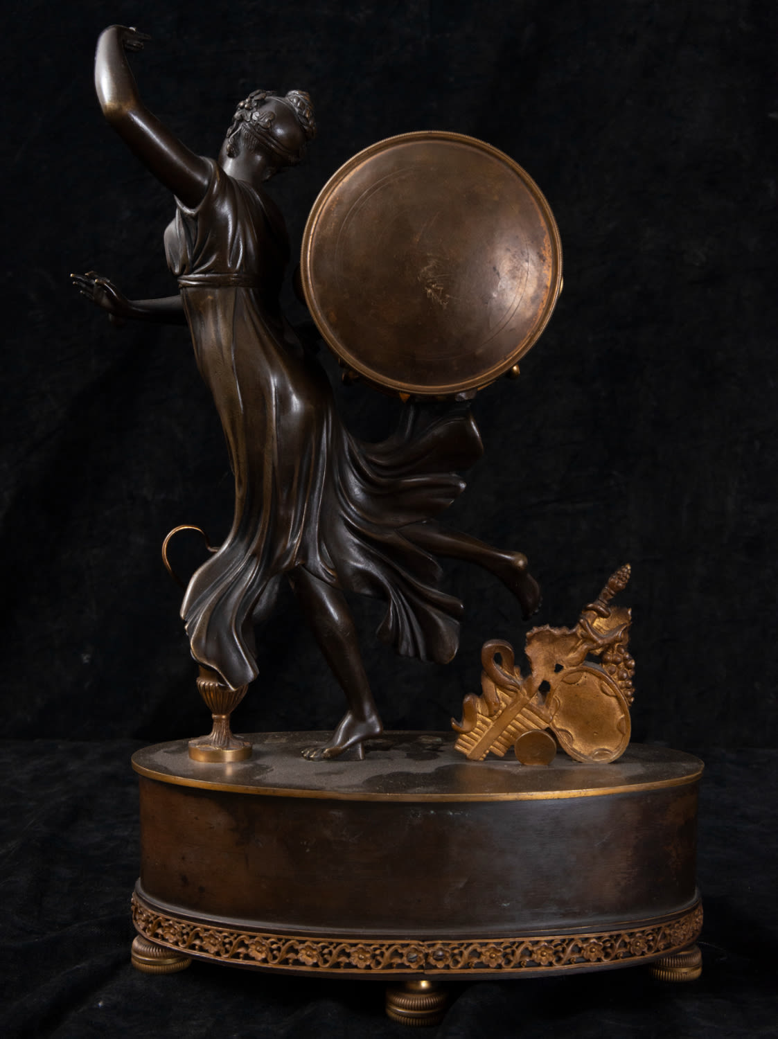 Bronze and red marble clock with a woman figure, 19th century - Image 5 of 5