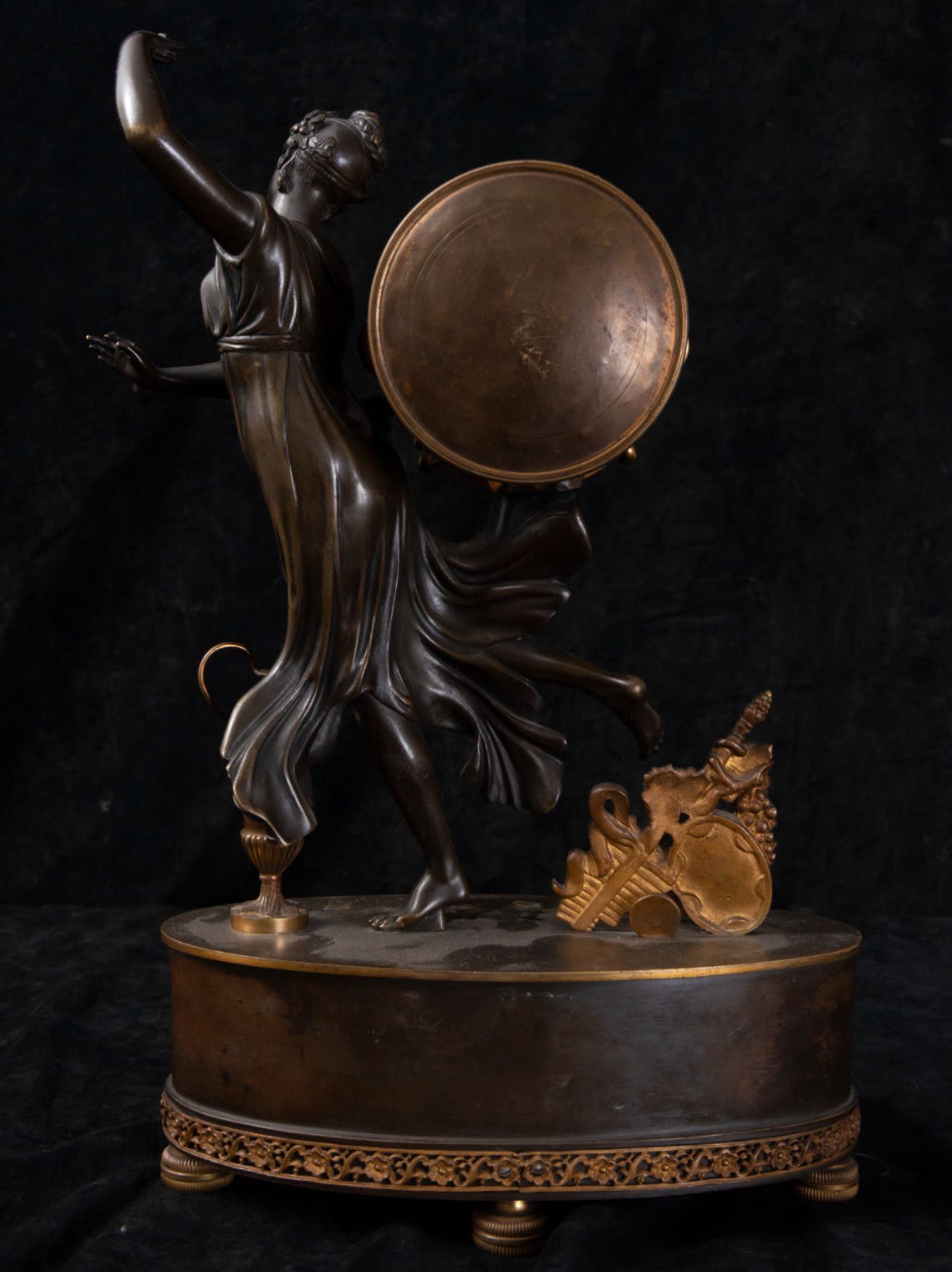 Bronze and red marble clock with a woman figure, 19th century - Bild 5 aus 5