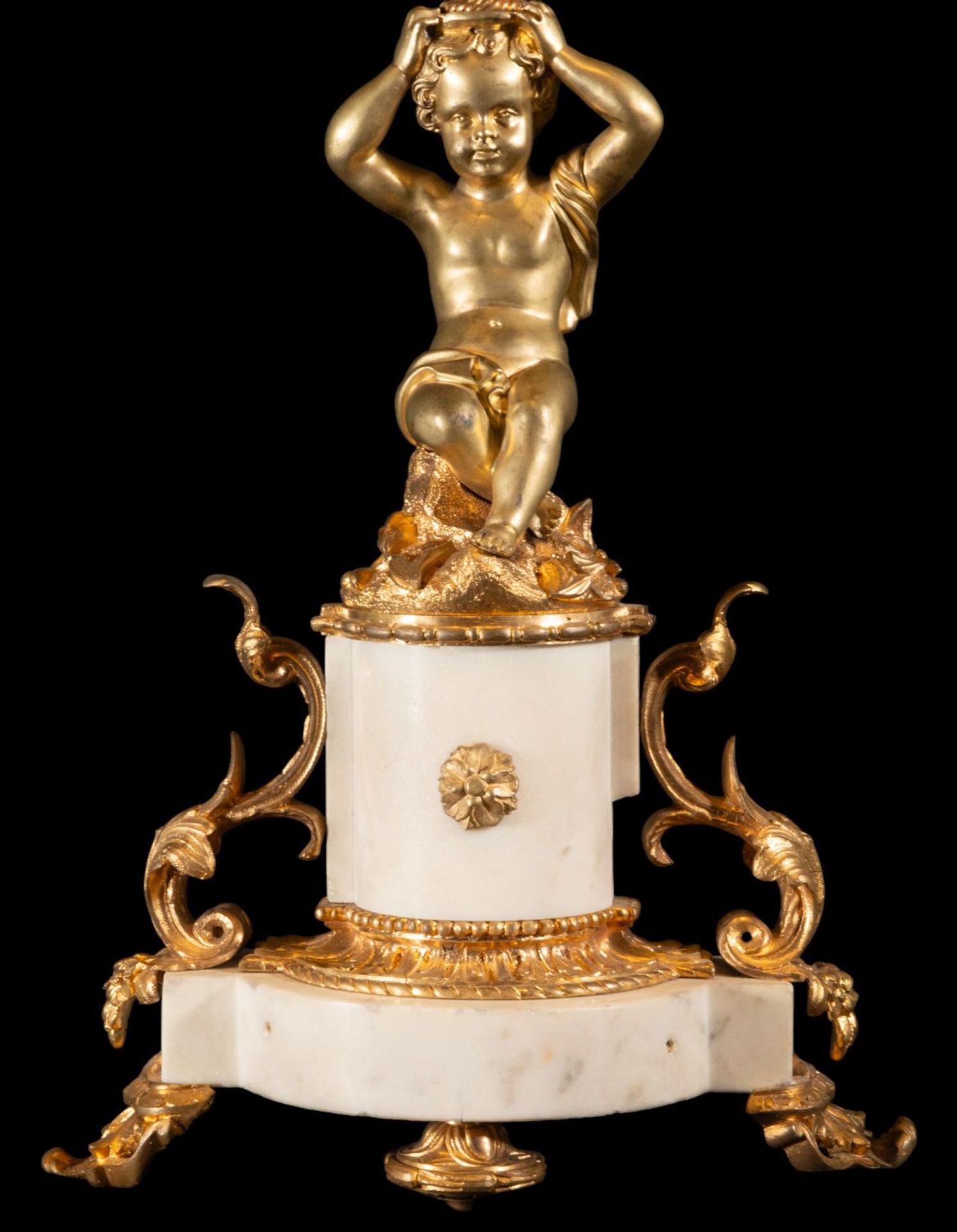 Beautiful and Monumental French Garrison Napoleon III in gilded bronze from the 19th century and whi - Bild 2 aus 14