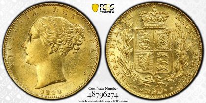 1842 Gold Sovereign Closed 2 PCGS MS62