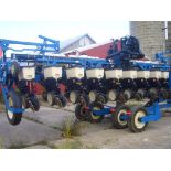 2012 Kinze 3600 12 liquid planter