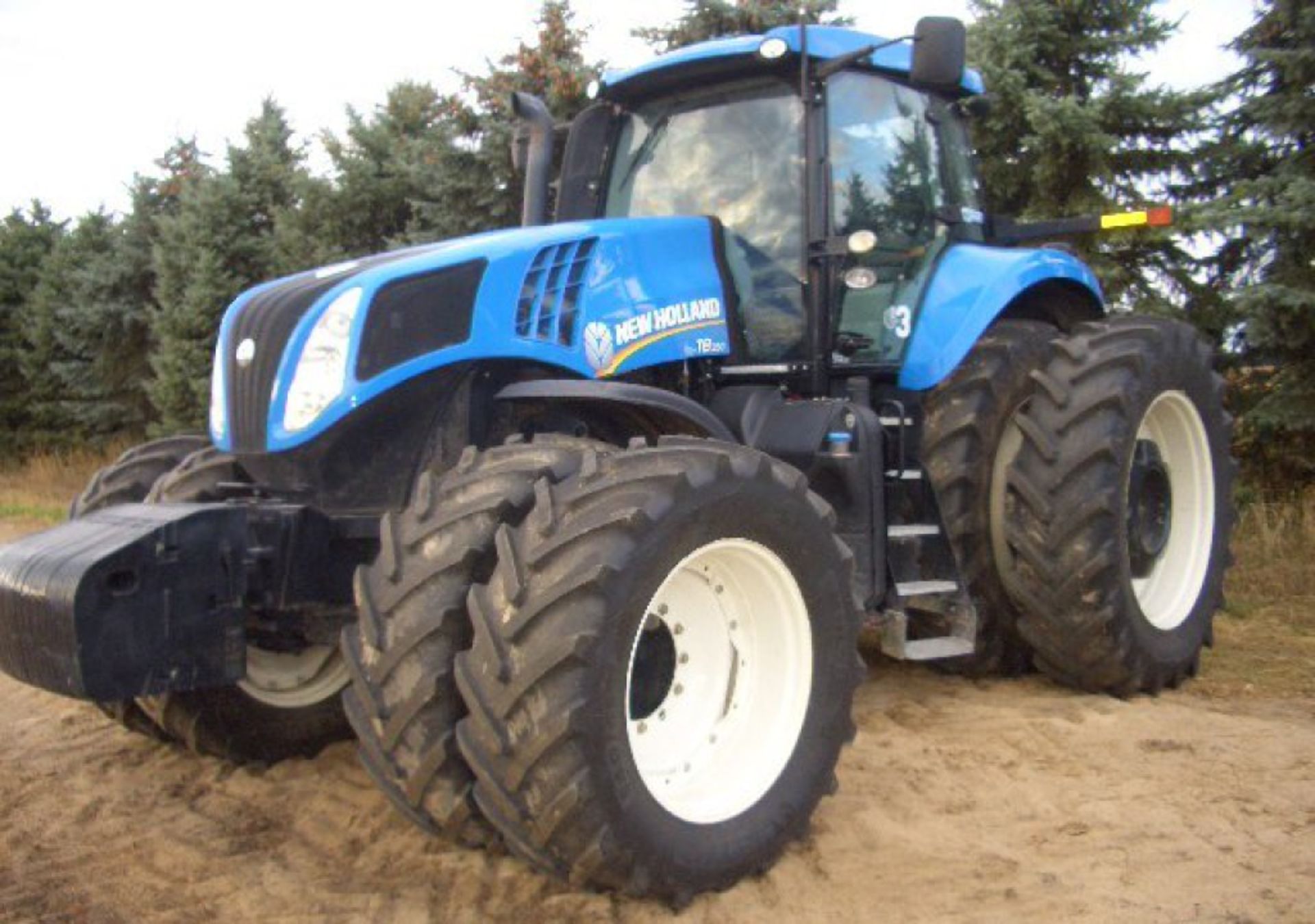 NH T8-390 MFWD Tractor