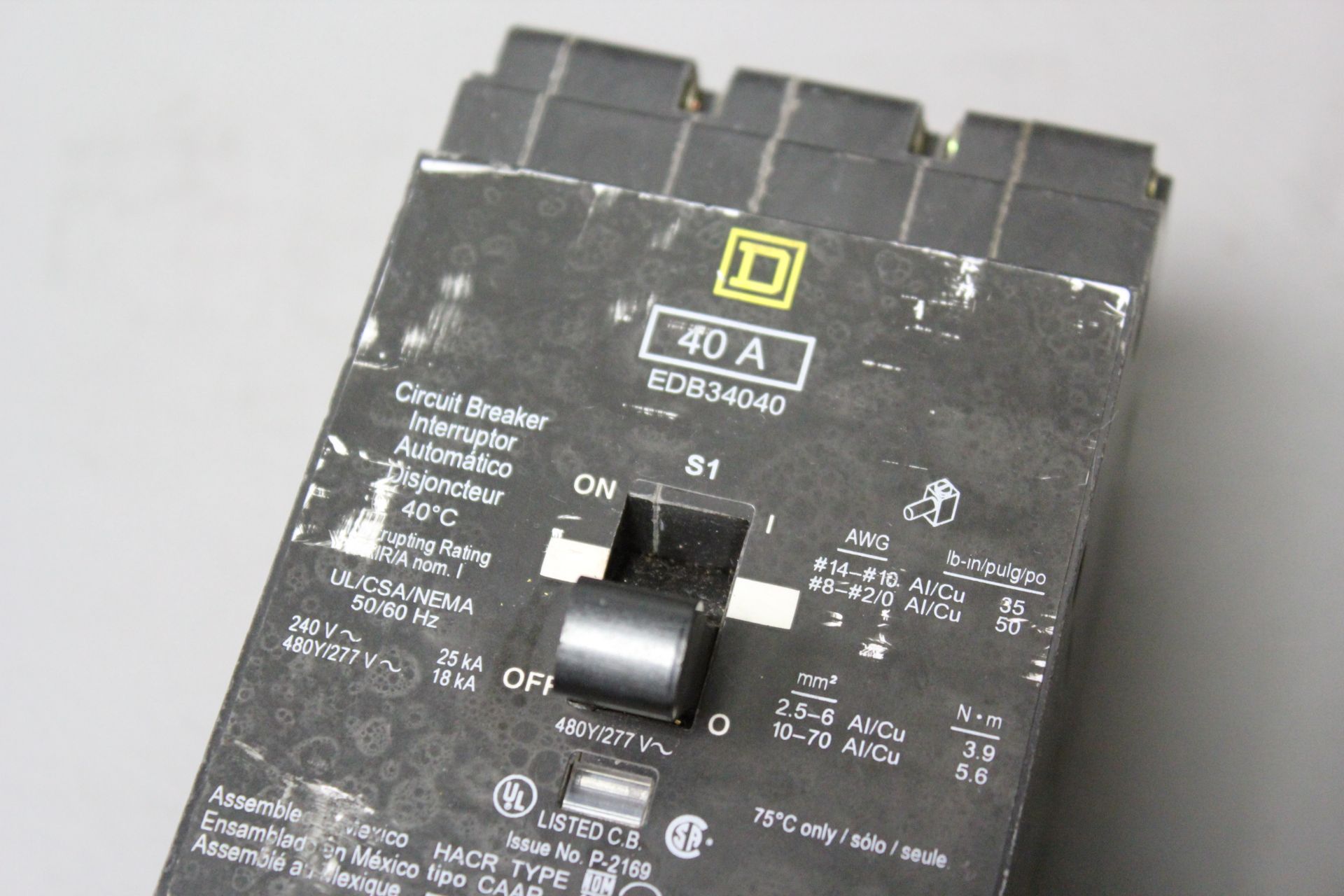 SQUARE D 40A CIRCUIT BREAKER - Image 2 of 5