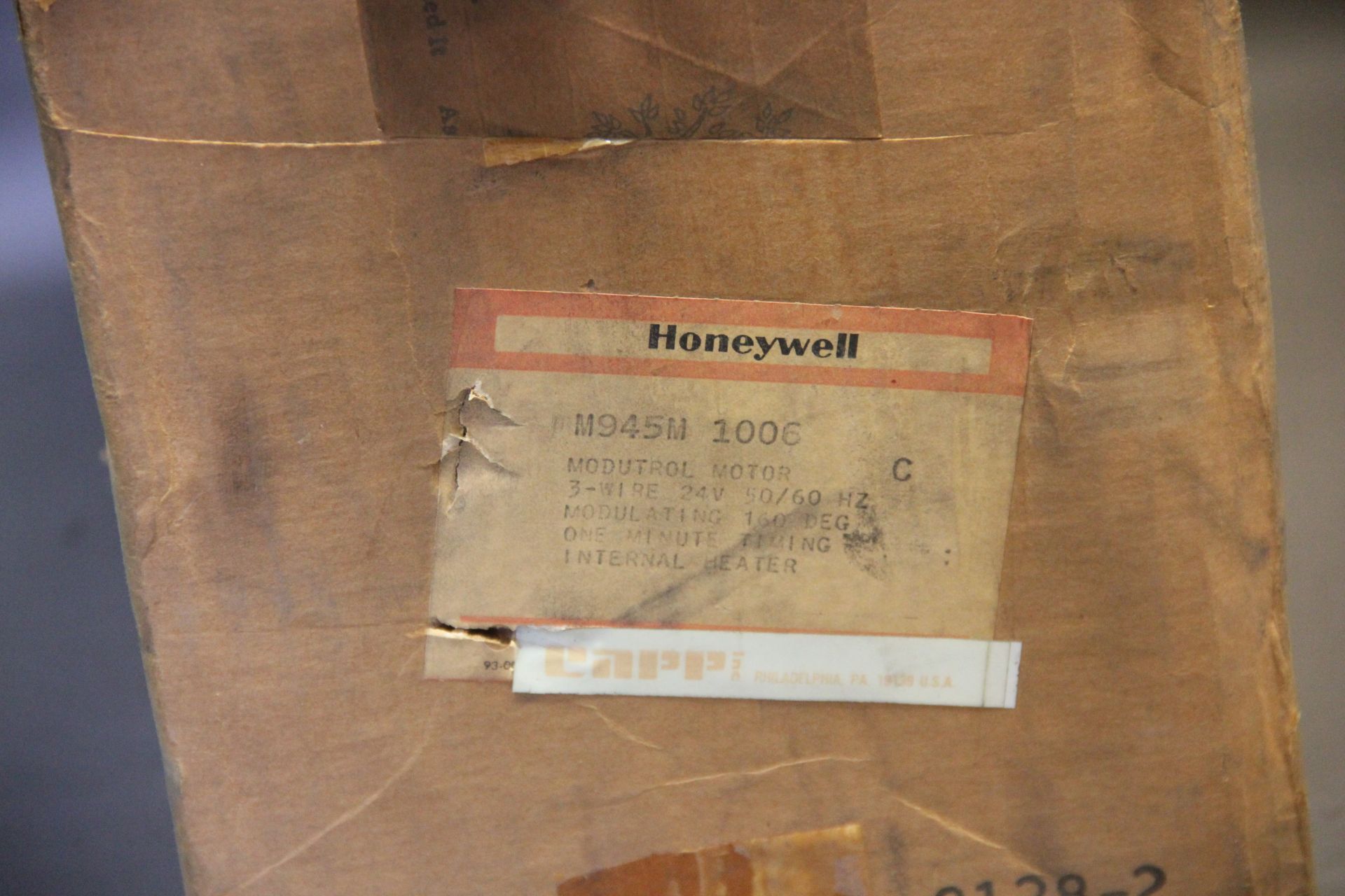 NEW HONEYWELL MODUTROL MOTOR - Image 2 of 8