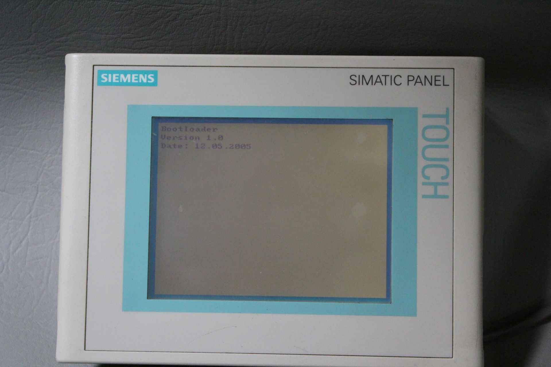 SIEMENS SIMATIC HMI TOUCH PANEL - Image 6 of 9