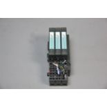 LOT OF SIEMENS SIMATIC MODULES WITH BASES