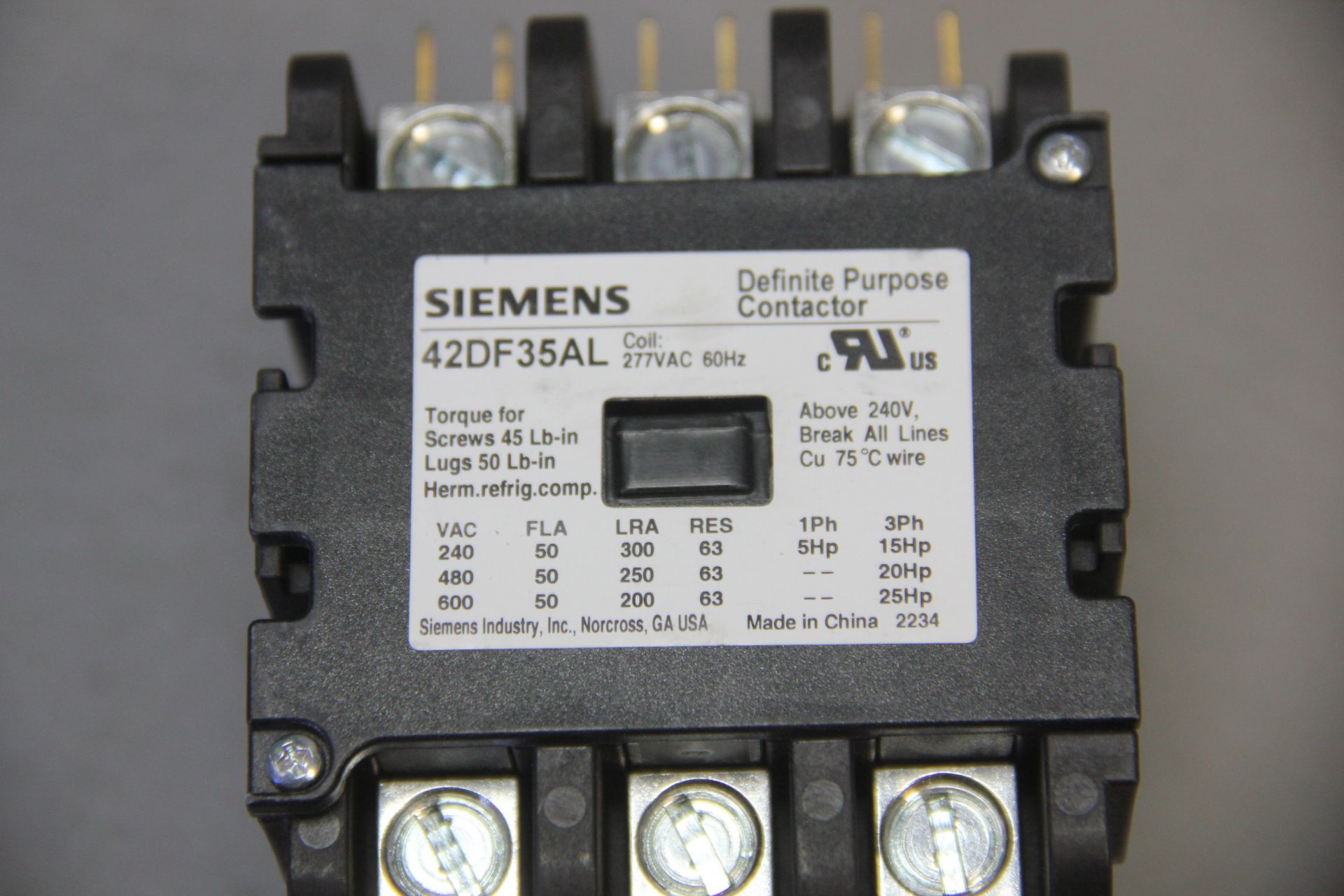 2 UNSUED SIEMENS DEFINITE PURPOSE CONTACTORS - Image 3 of 3