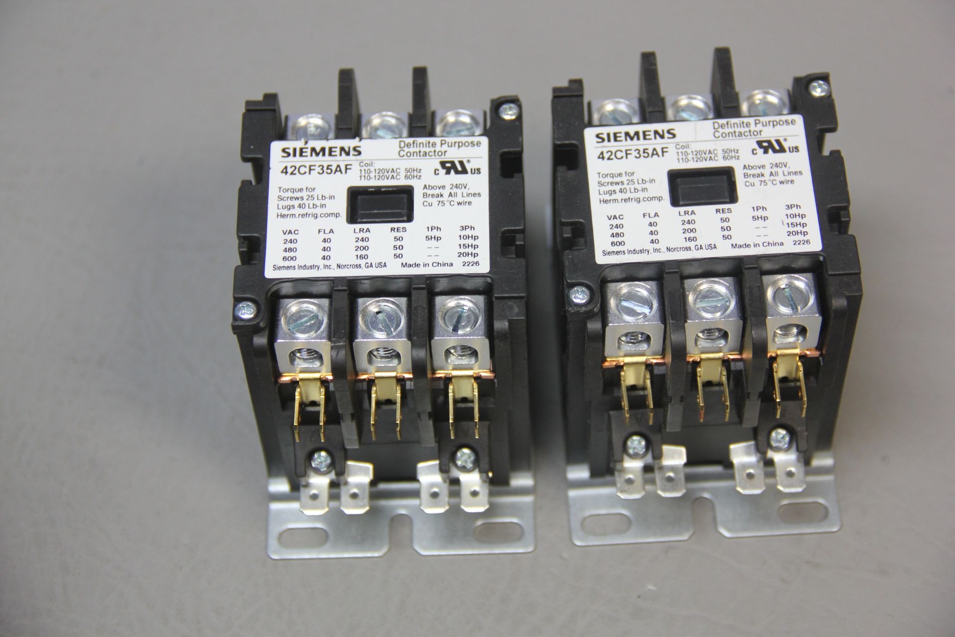 2 UNSUED SIEMENS DEFINITE PURPOSE CONTACTORS