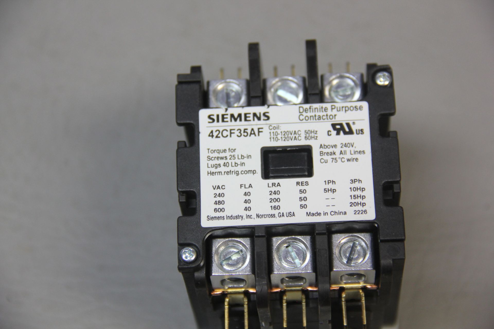 2 UNSUED SIEMENS DEFINITE PURPOSE CONTACTORS - Image 3 of 3