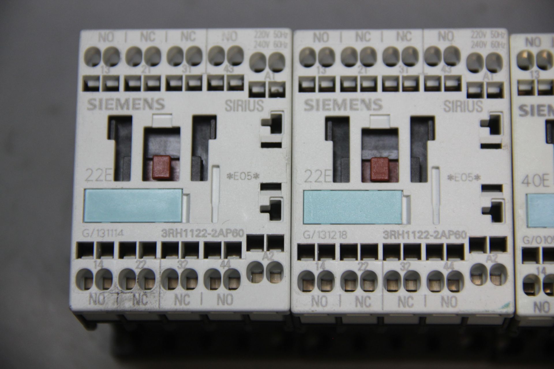 4 SIEMENS CONTACTORS - Image 3 of 4