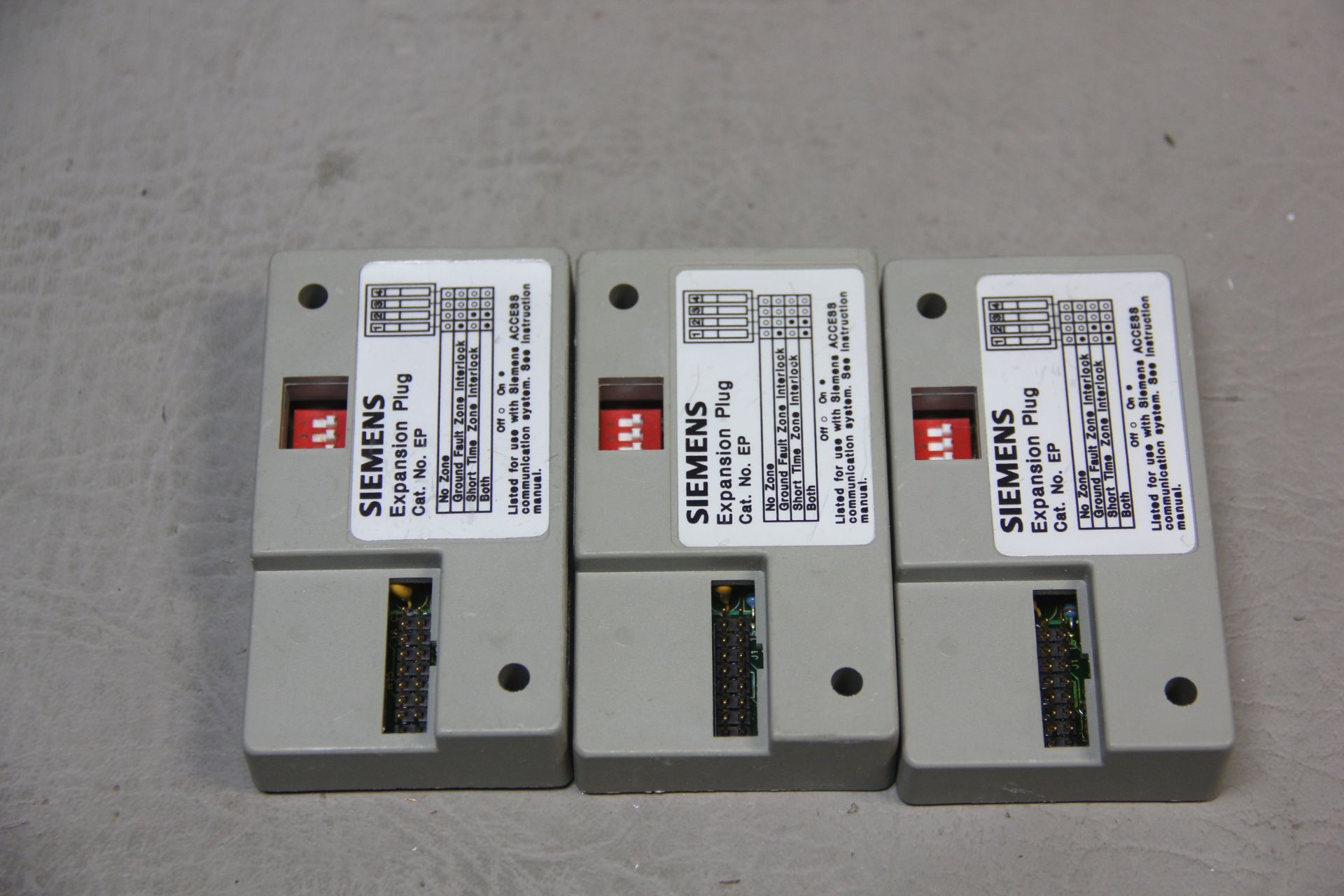 LOT OF SIEMENS EXPANSION PLUG MODULES