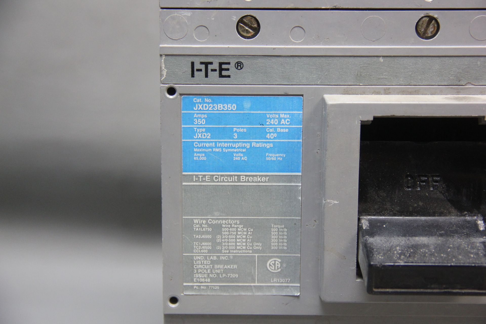 SIEMENS ITE 350A 3 POLE CIRCUIT BREAKER - Image 5 of 7