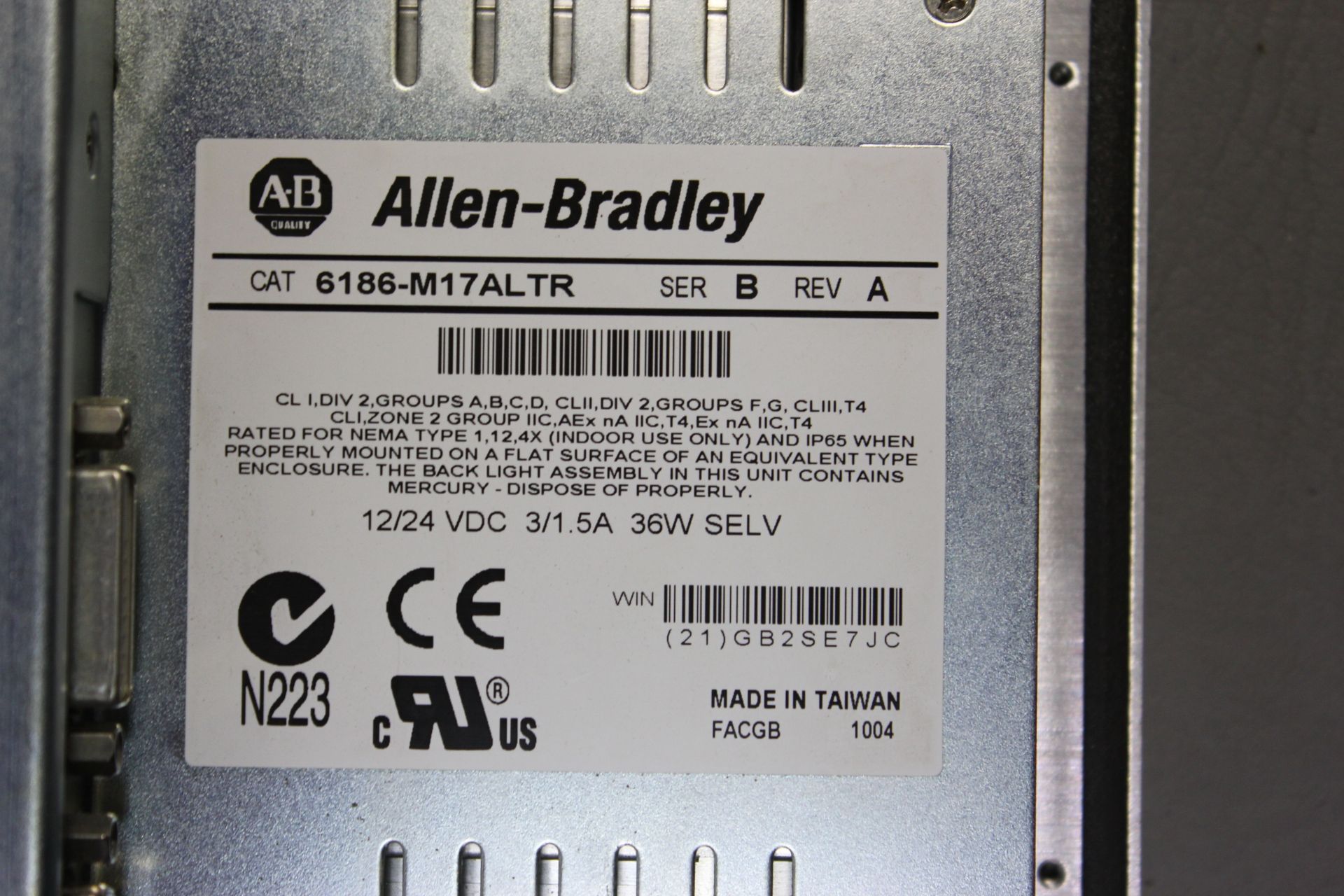 ALLEN BRADLEY VERSAVIEW 1700M MONITOR - Image 6 of 6