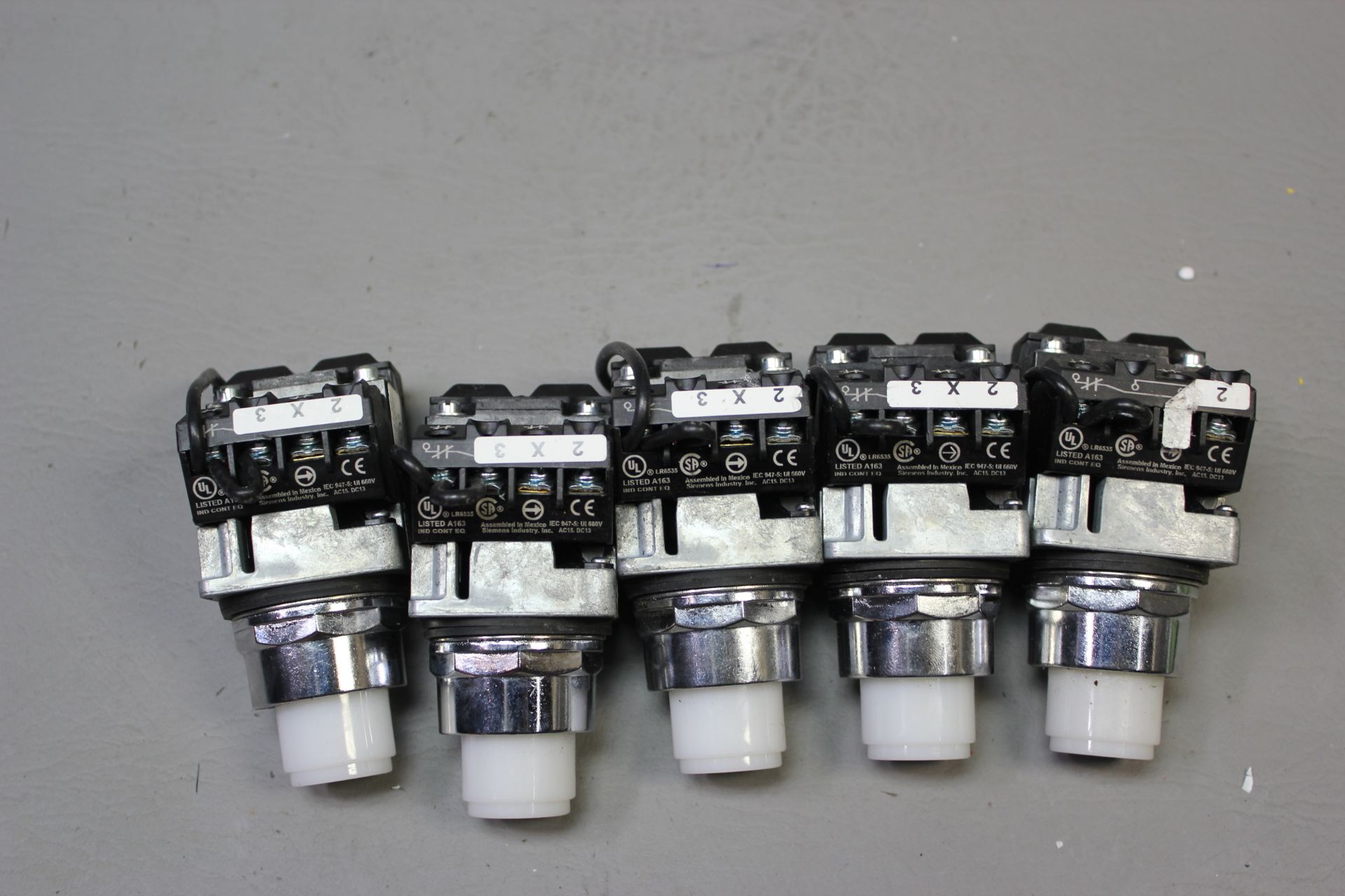 LOT OF 5 SIEMENS ILLUMINATED PUSHBUTTONS - Image 5 of 9