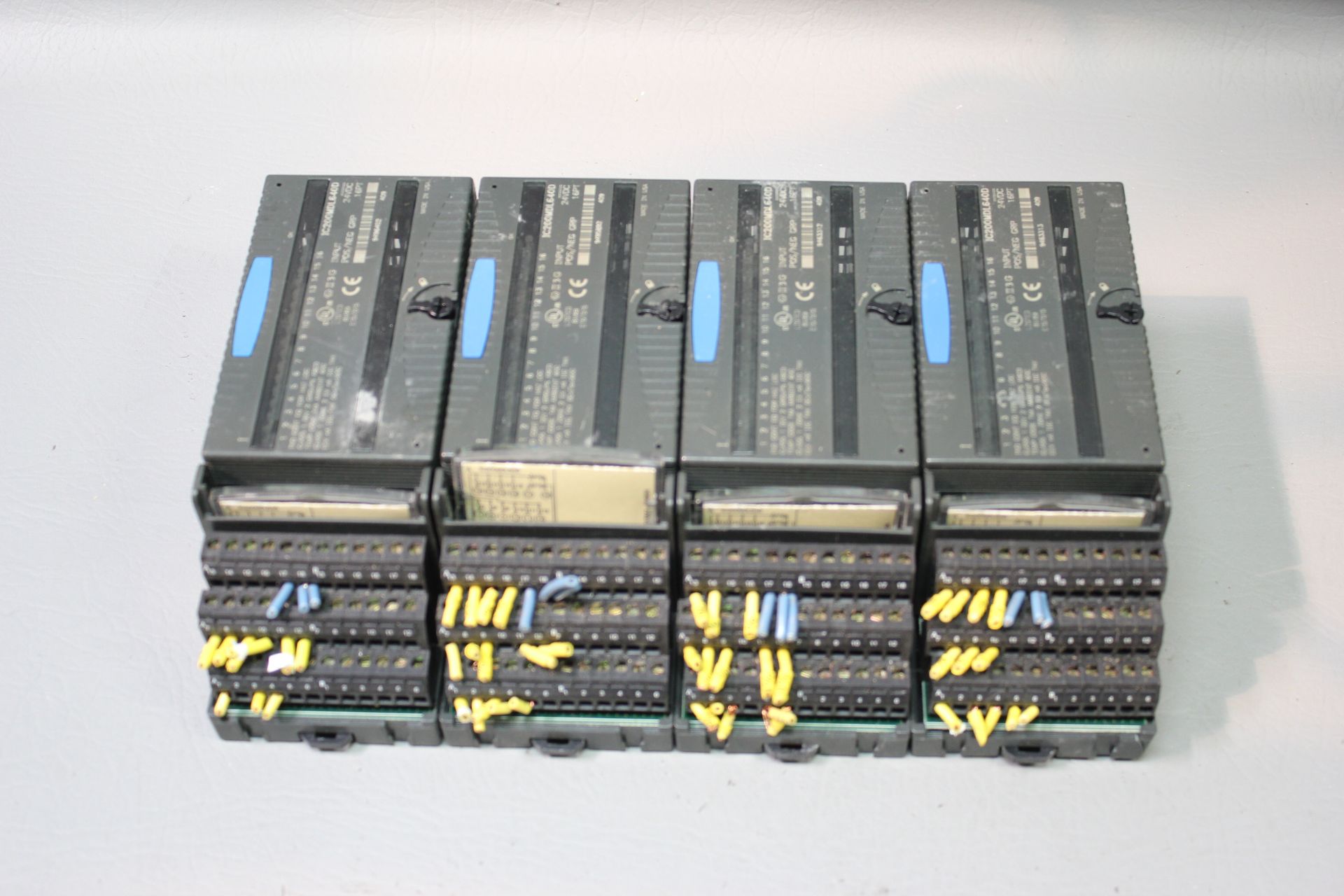 LOT OF 4 GE FANUC VERSAMAX MODULES