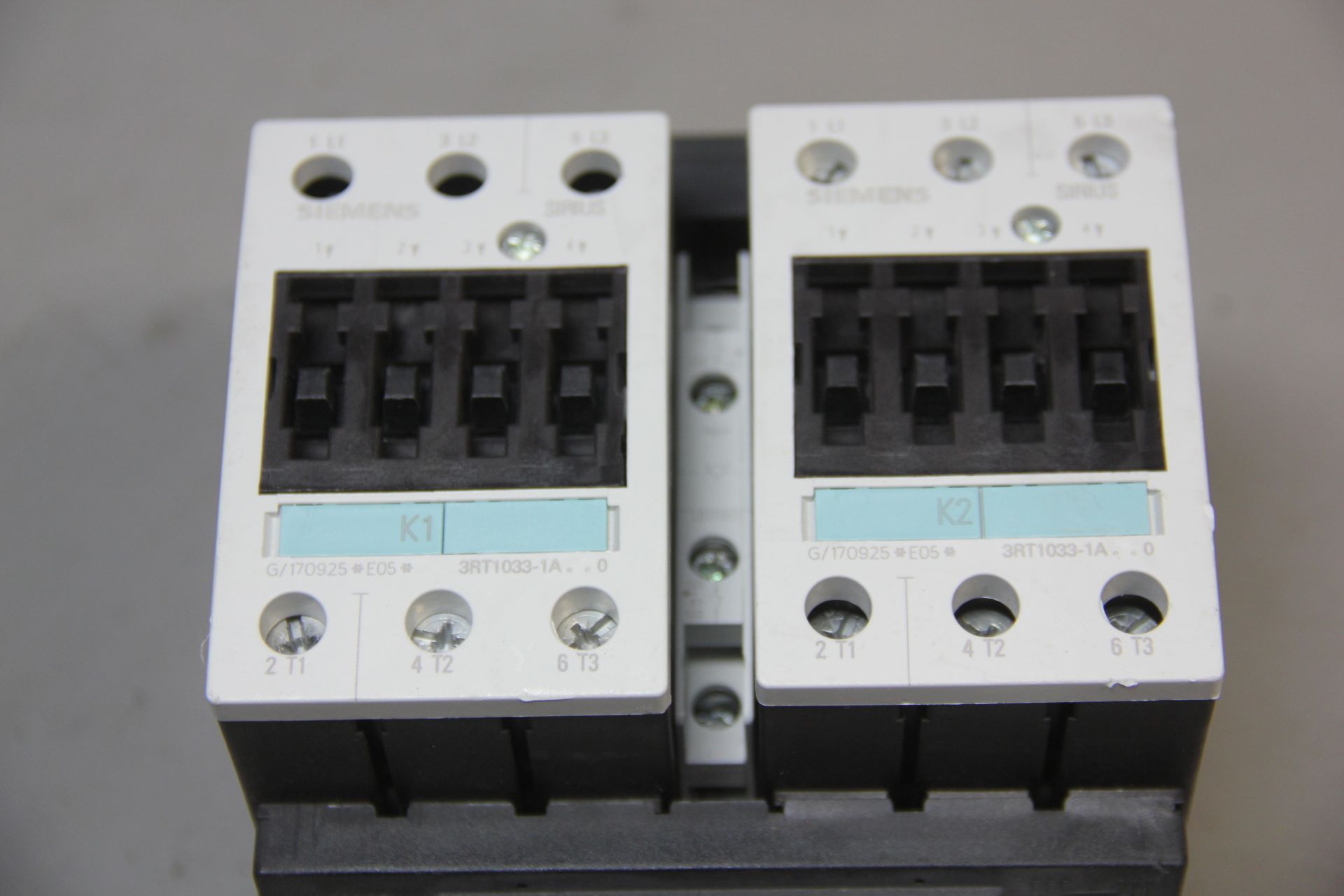 UNUSED SIEMENS REVERSING CONTACTOR - Image 3 of 4