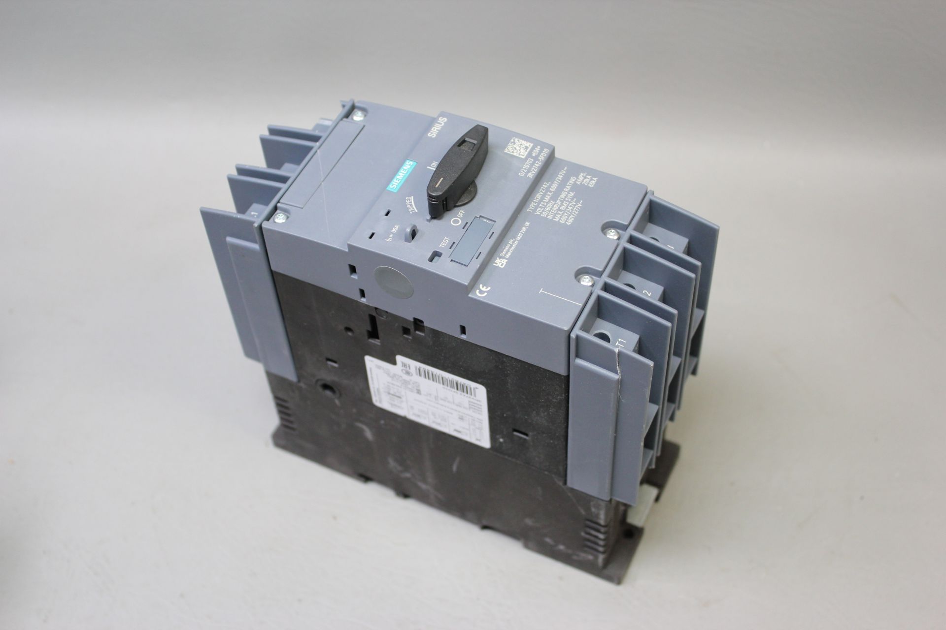 SIEMENS SIRIUS SYSTEM PROTECTION CIRCUIT BREAKER - Image 2 of 4