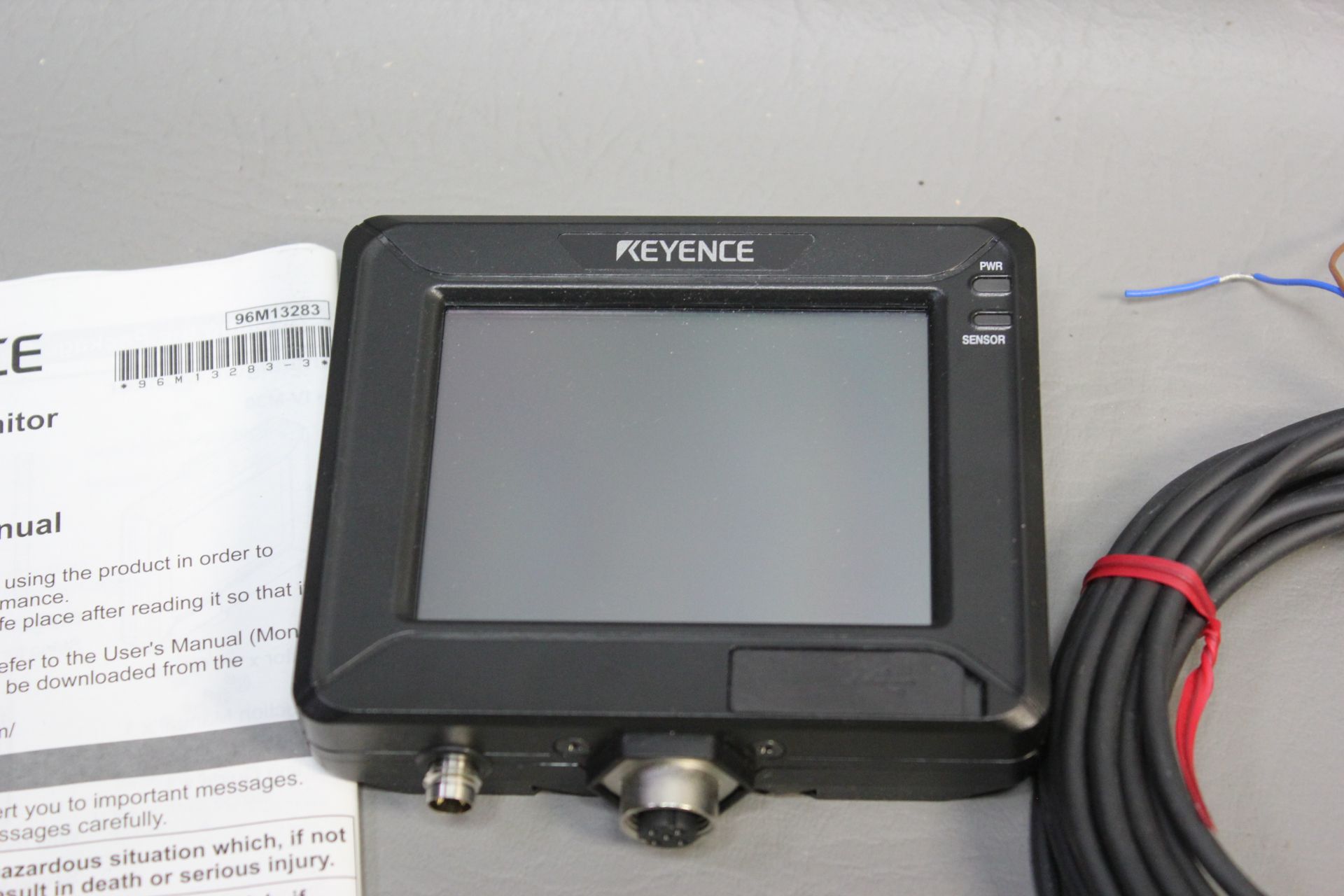 NEW KEYENCE INTELLIGENT VISION SENSOR MONITOR - Image 3 of 8