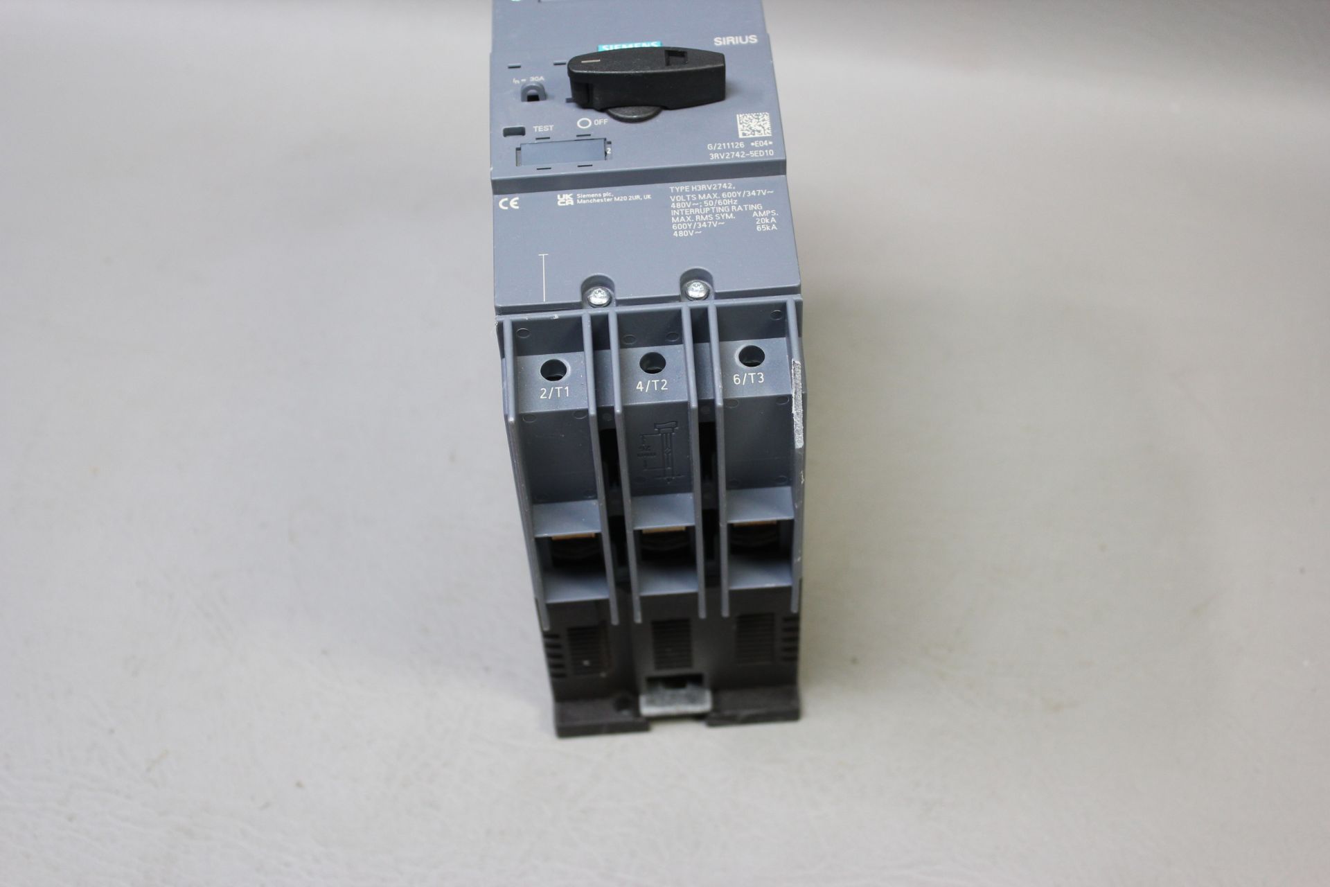 SIEMENS SIRIUS SYSTEM PROTECTION CIRCUIT BREAKER - Image 4 of 6