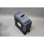 SIEMENS SIRIUS SYSTEM PROTECTION CIRCUIT BREAKER