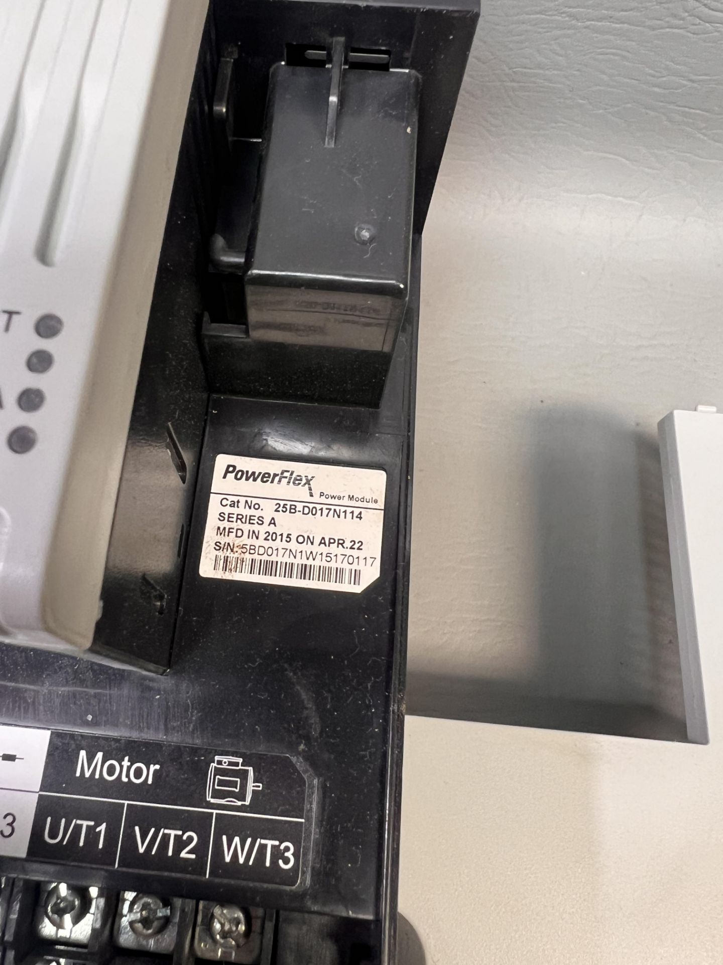 ALLEN BRADLEY POWERFLEX 525 AC DRIVE 10HP - Image 3 of 4