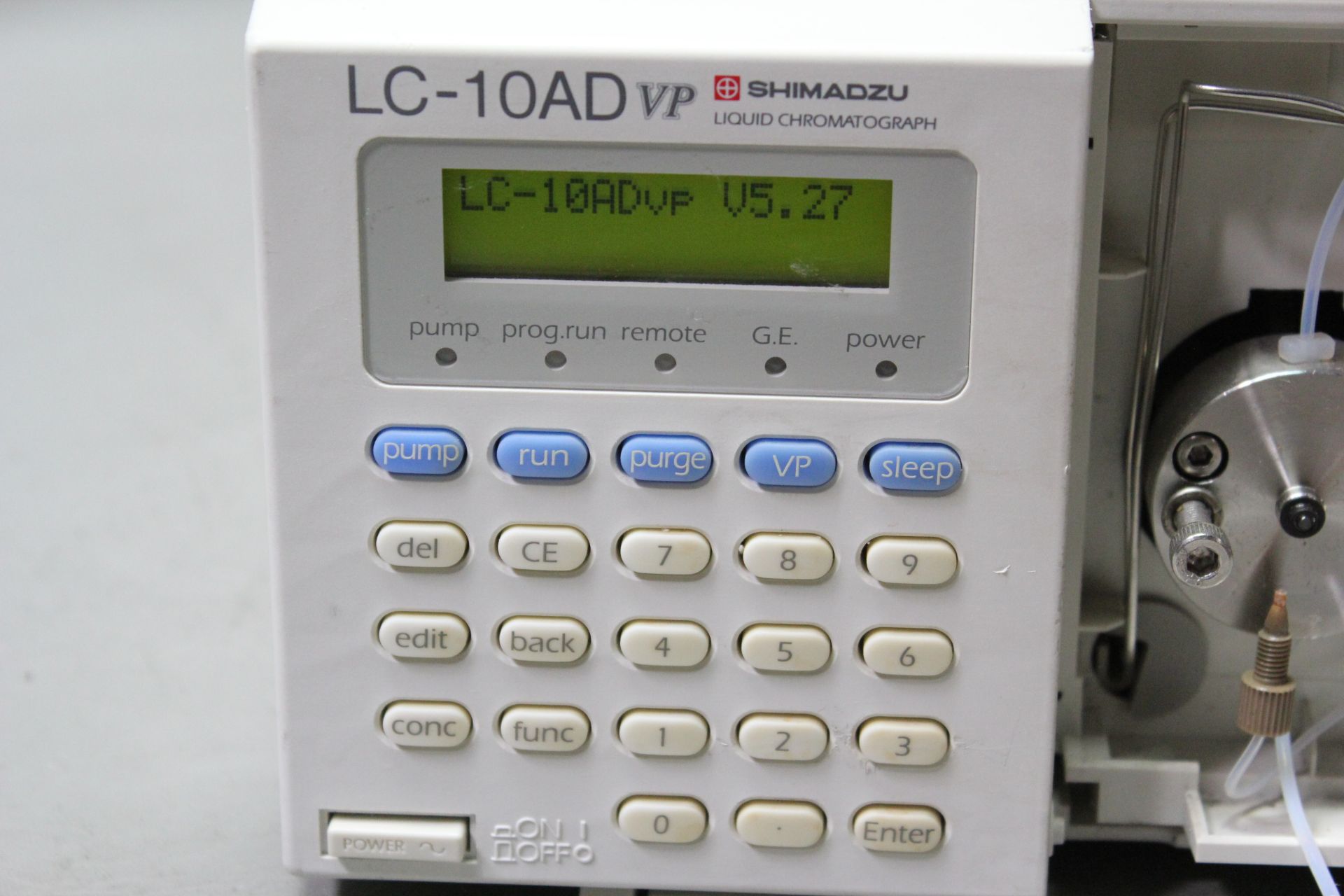 SHIMADZU LIQUID CHROMATOGRAPH - Image 6 of 6