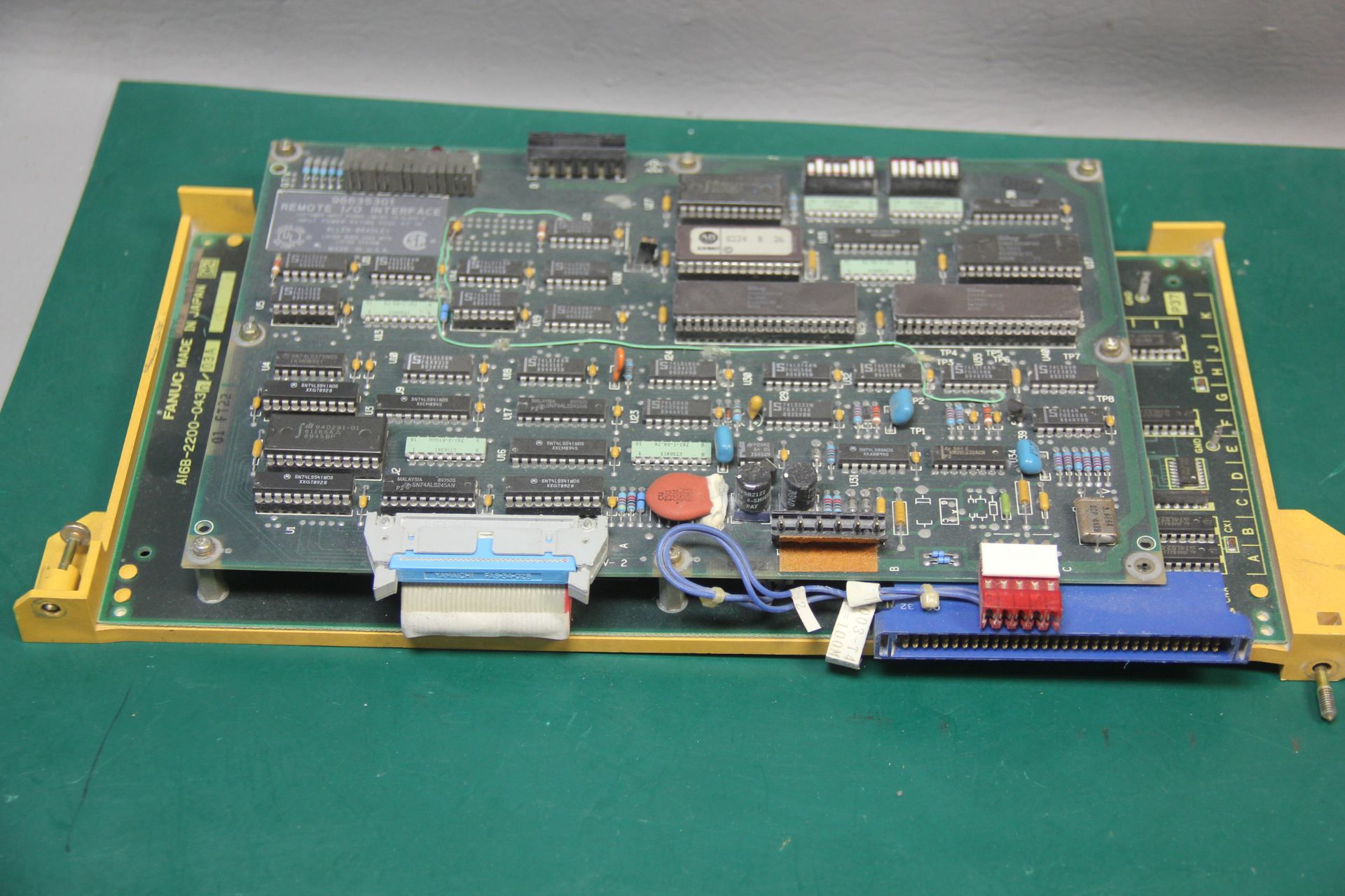 FANUC CONTROL BOARD W/ ALLEN BRADLEY REMOTE I/O INTERFACE - Image 2 of 4