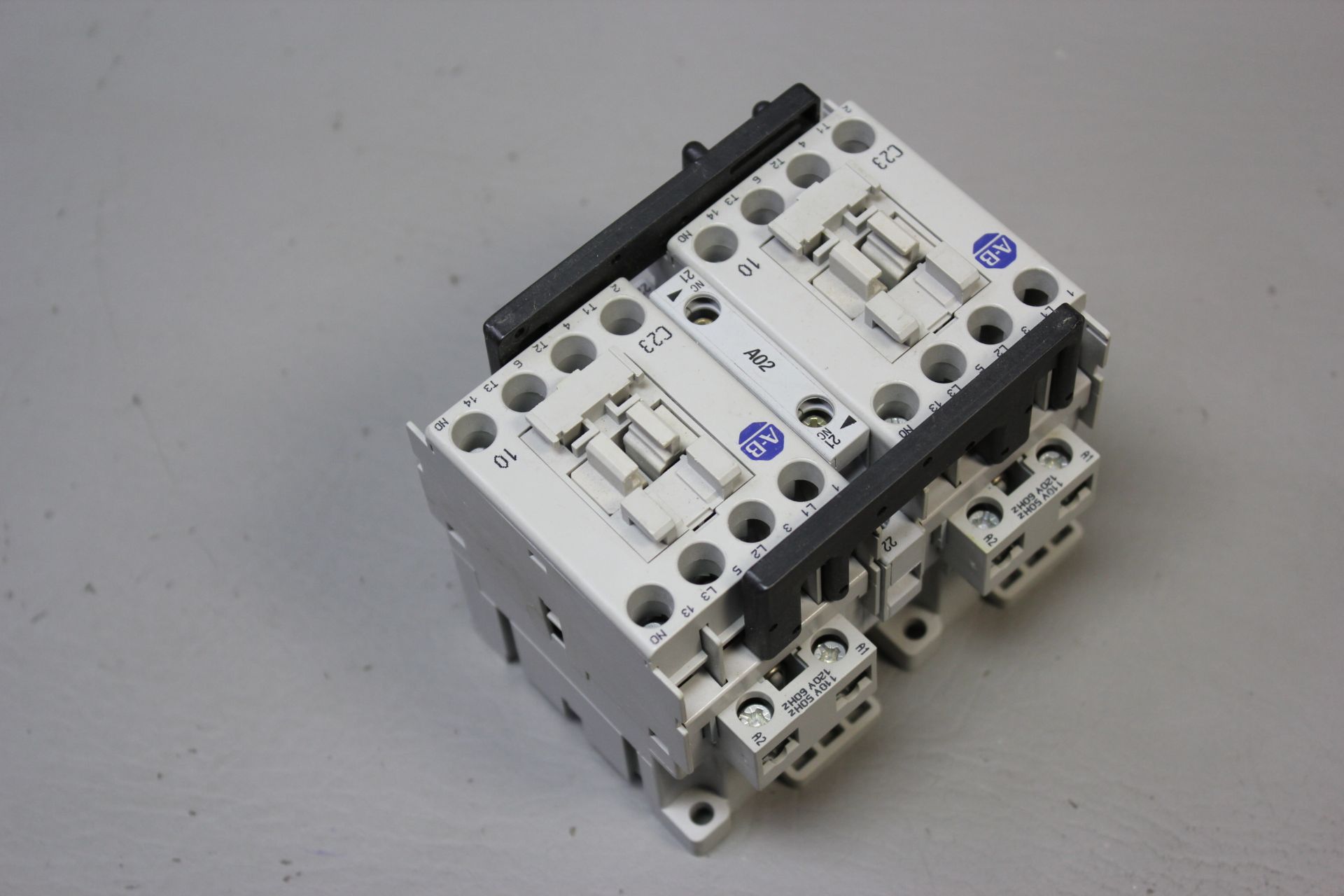 ALLEN BRADLEY REVERSING CONTACTOR - Image 2 of 3