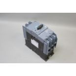 SIEMENS SIRIUS SYSTEM PROTECTION CIRCUIT BREAKER