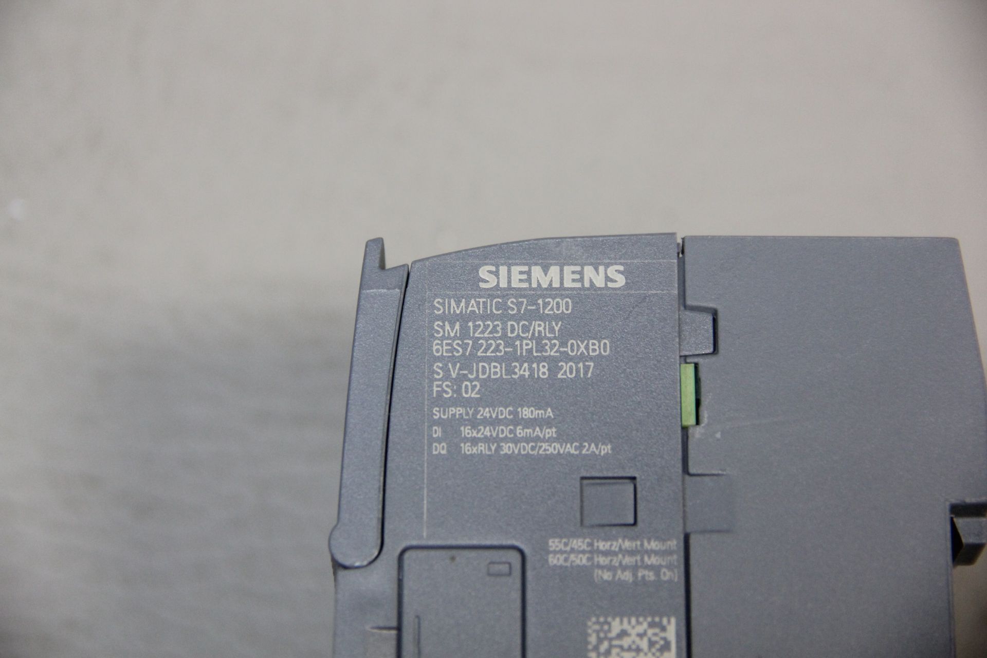 SIEMENS SIMATIC S7-1200 PLC MODULE - Image 4 of 4