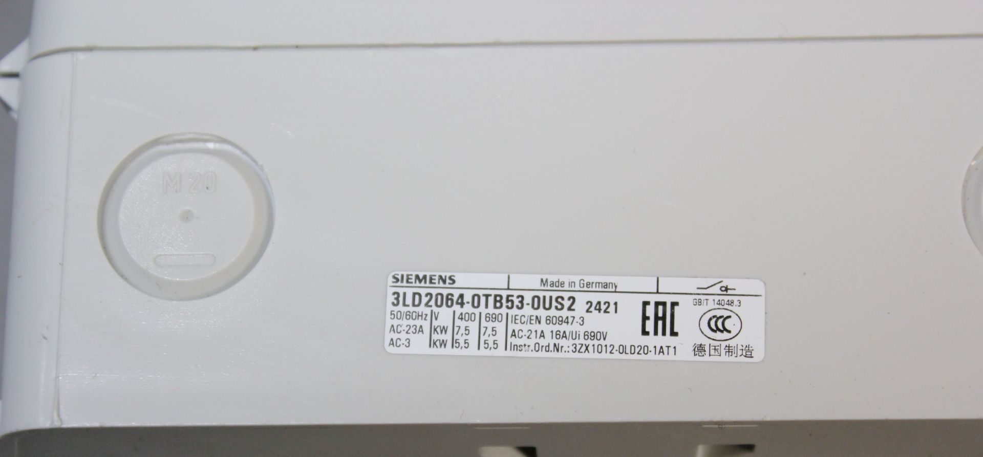 UNUSED SIEMENS SENTRON EMERGENCY SWITCH DISCONNECTOR - Image 3 of 4