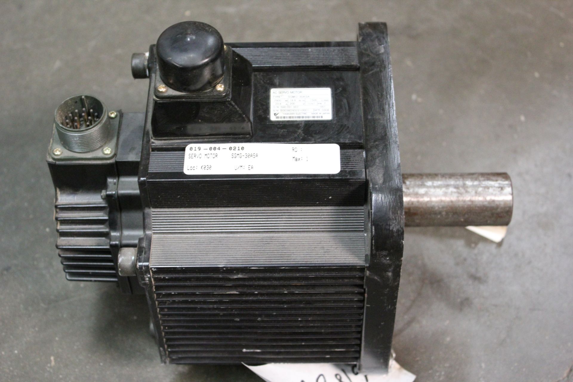 UNUSED YASKAWA AC SERVO MOTOR - Image 2 of 6