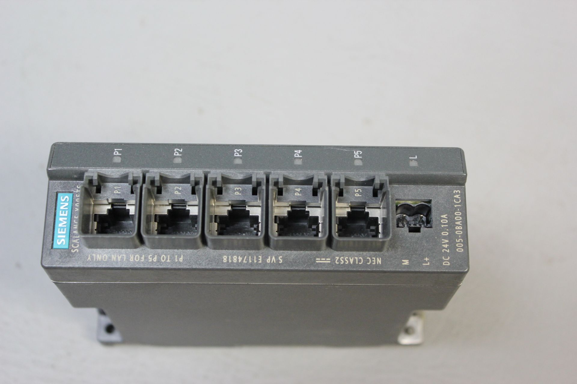 SIEMENS SIMATIC NET INDUSTRIAL ETHERNET SWITCH - Image 3 of 6