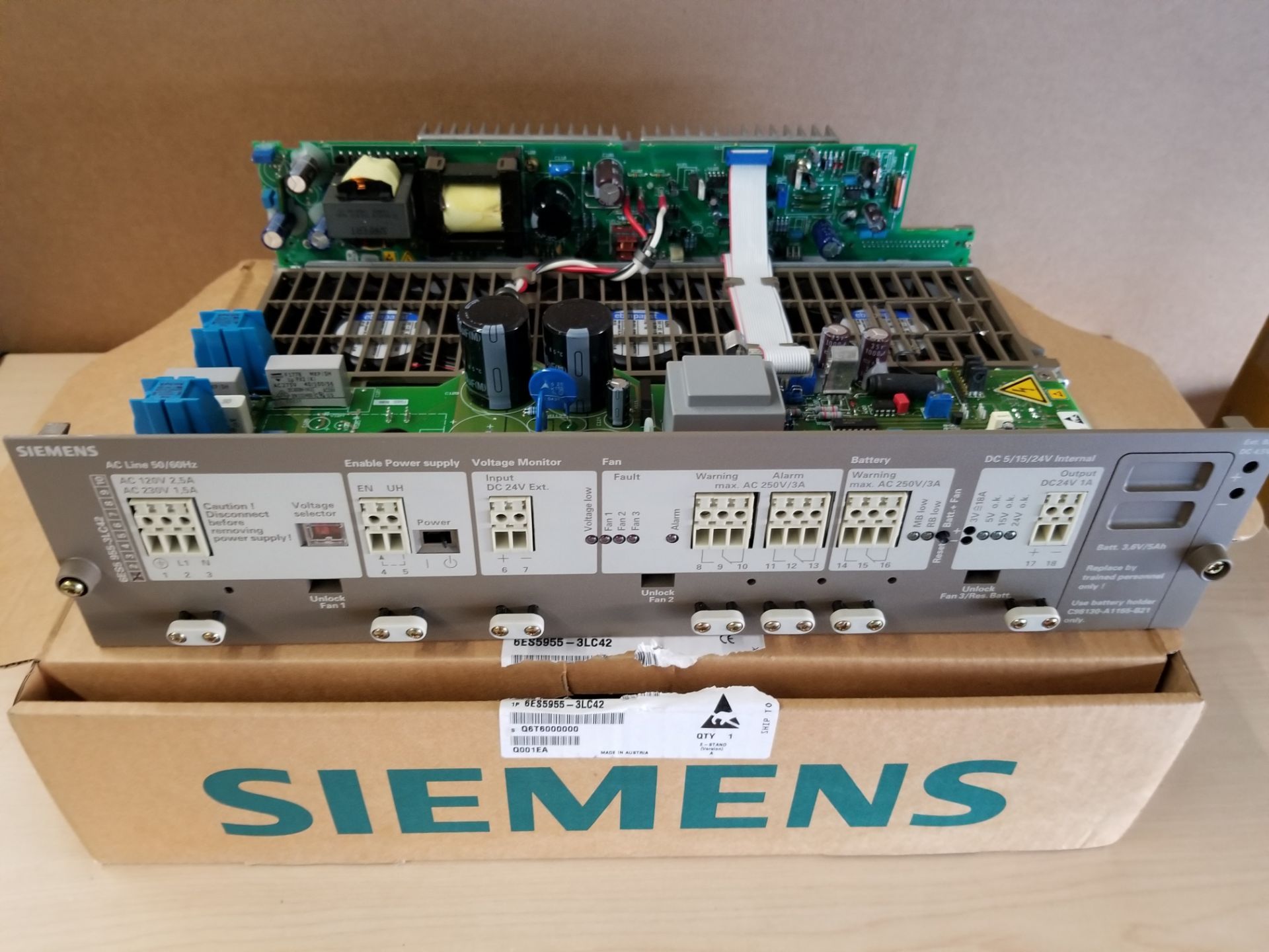 NEW SIEMENS SIMATIC S5 PLC POWER SUPPLY
