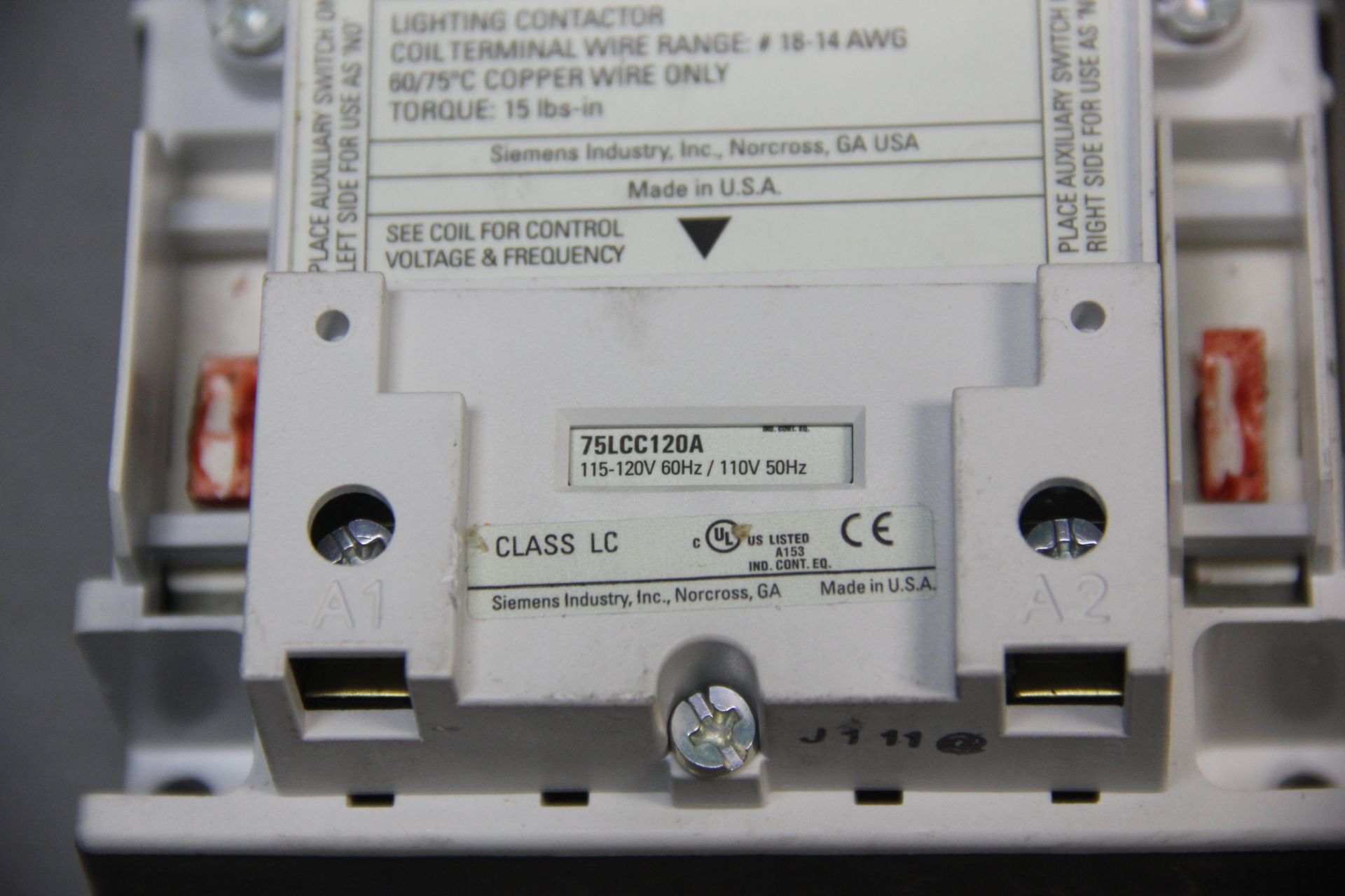 SIEMENS LIGHTING CONTACTOR WITH 6 MODULES - Image 4 of 5