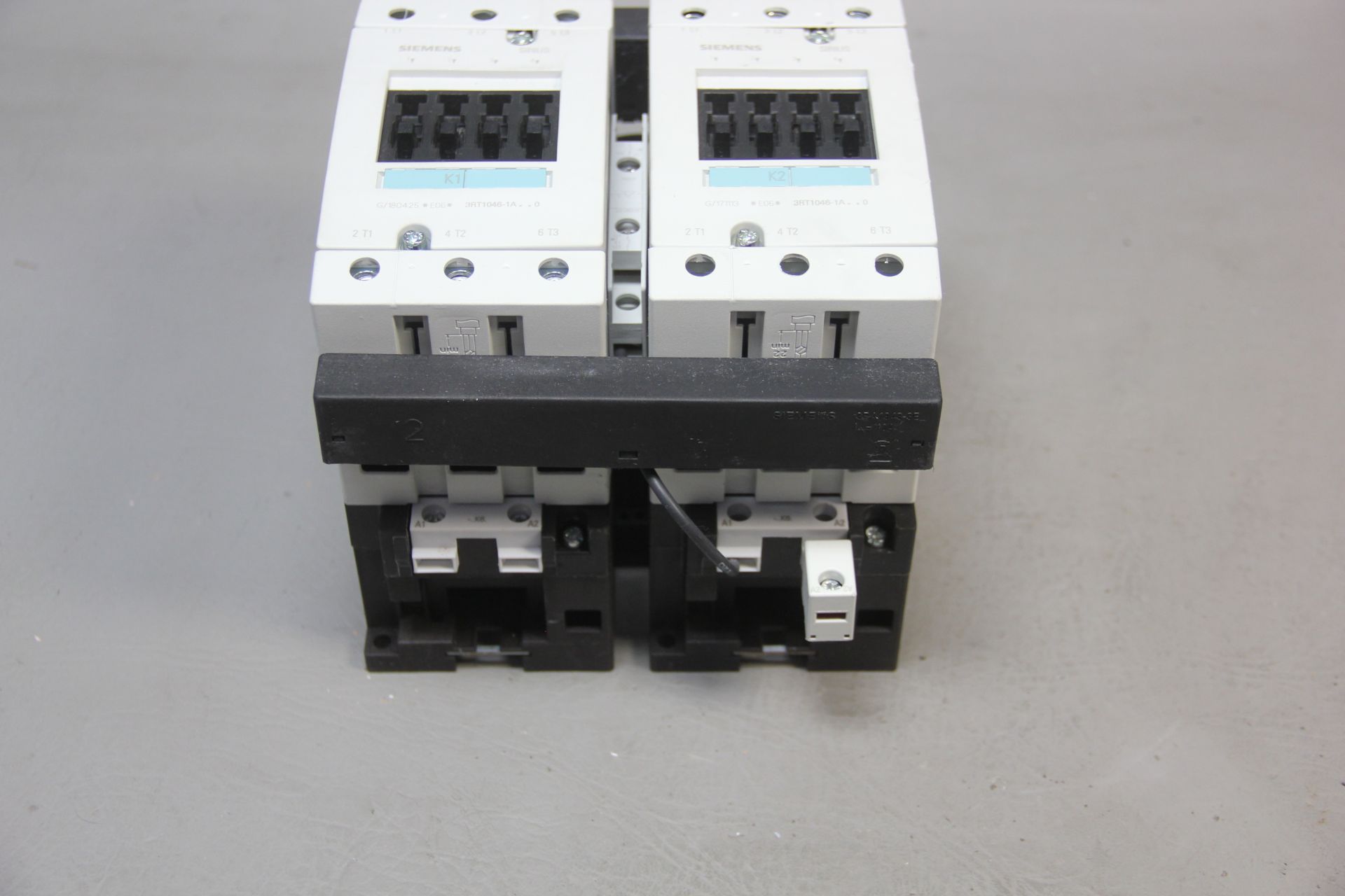 SIEMENS REVERSING CONTACTOR - Image 4 of 6