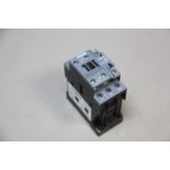 UNUSED SIEMENS POWER CONTACTOR