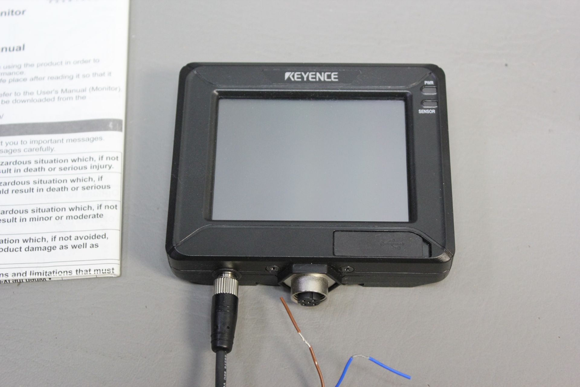 NEW KEYENCE INTELLIGENT VISION SENSOR MONITOR - Image 6 of 8