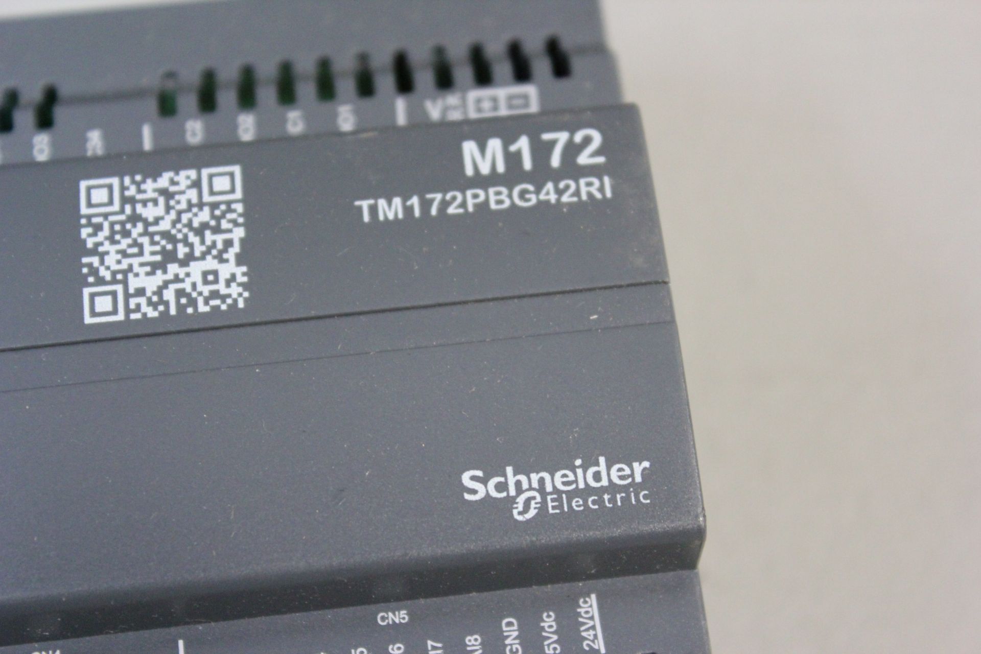 SCHNEIDER ELECTRIC MODICON PROGRAMMABLE CONTROLLER - Image 2 of 3