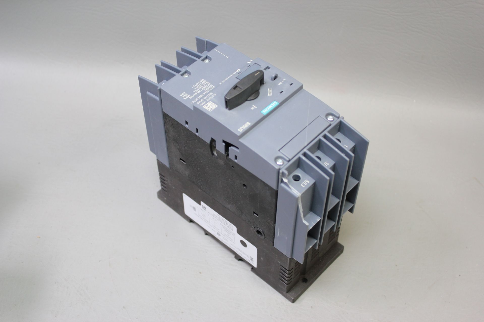 SIEMENS SIRIUS SYSTEM PROTECTION CIRCUIT BREAKER