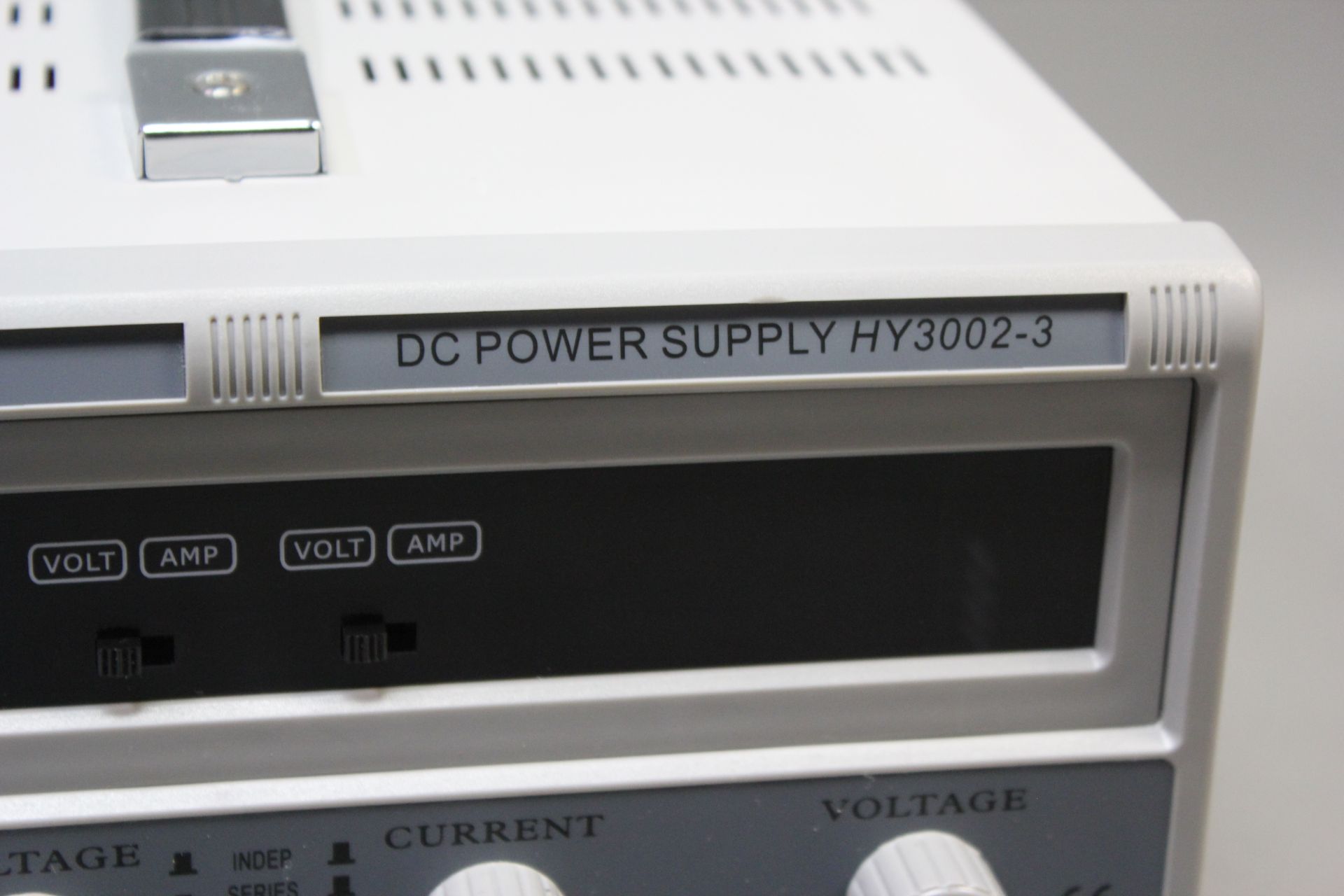 RSR DC POWER SUPPLY - Image 3 of 5
