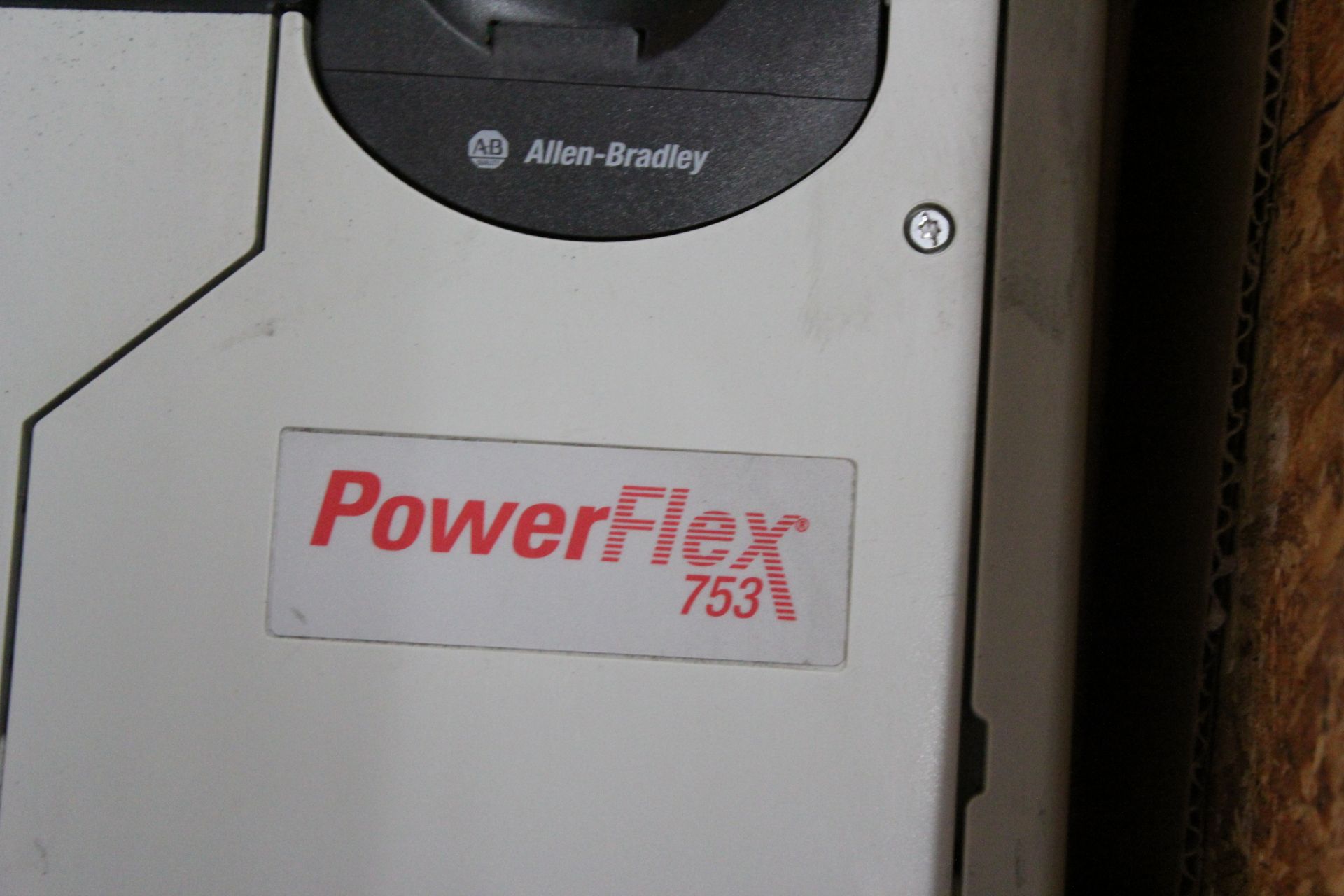 ALLEN BRADLEY POWERFLEX 753 300HP AC DRIVE - Image 4 of 15