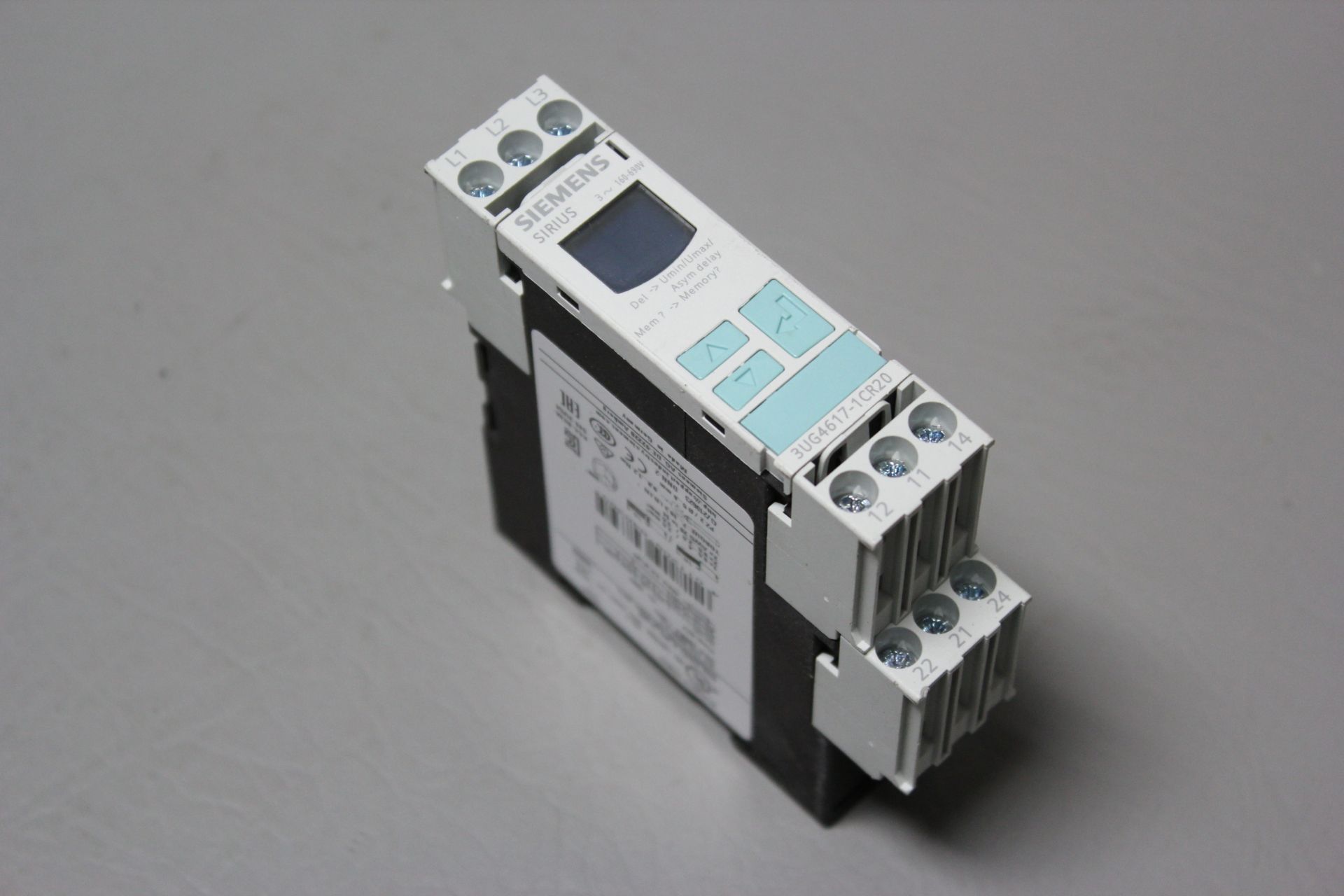 UNUSED SIEMENS DIGITAL MONITORING RELAY