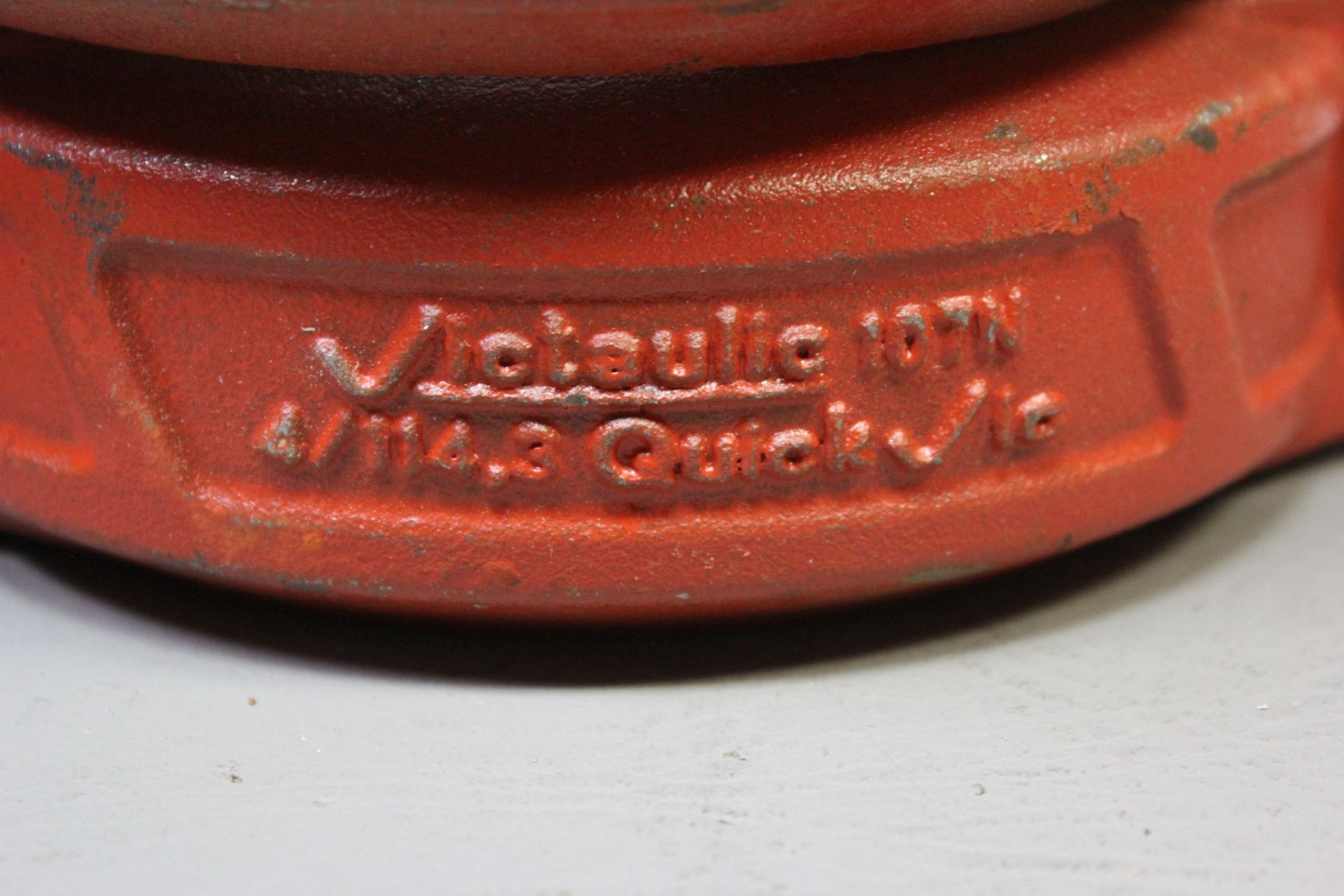 LOT OF 6 UNUSED VICTAULIC COUPLINGS - Image 2 of 2