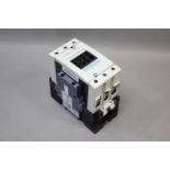 SIEMENS POWER CONTACTOR