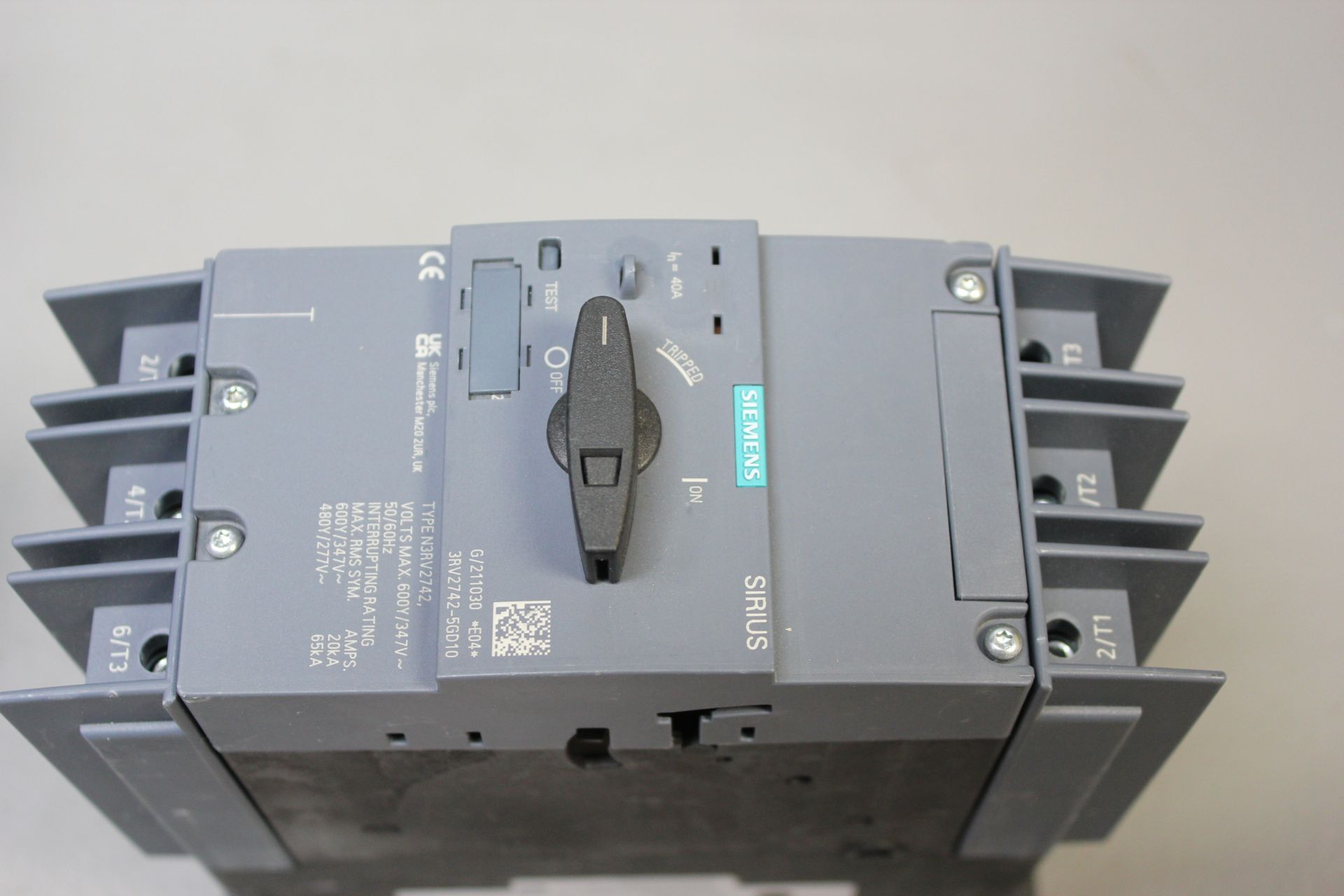 SIEMENS SIRIUS SYSTEM PROTECTION CIRCUIT BREAKER - Image 3 of 4