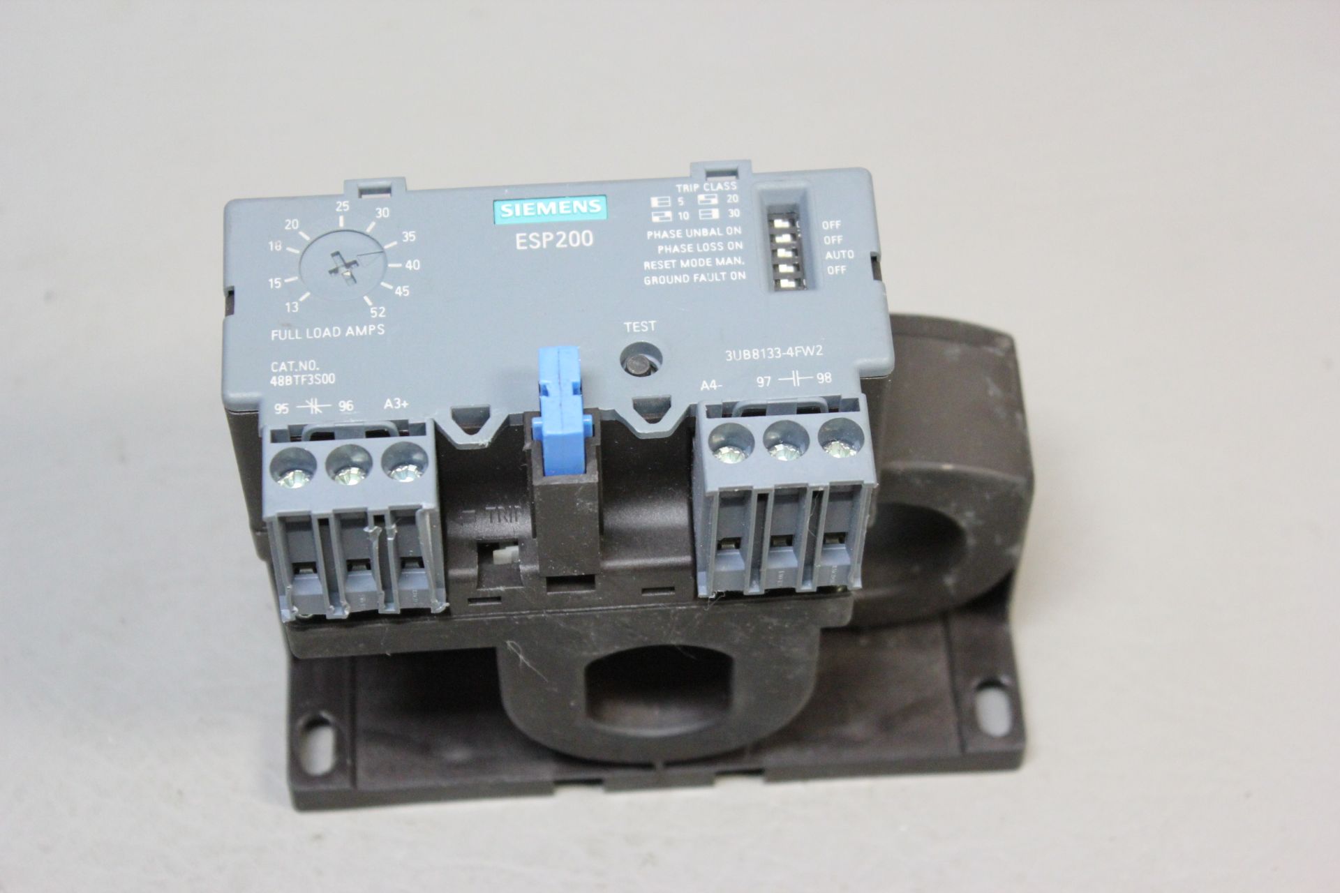 SIEMENS SOLID STATE OVERLOAD RELAY