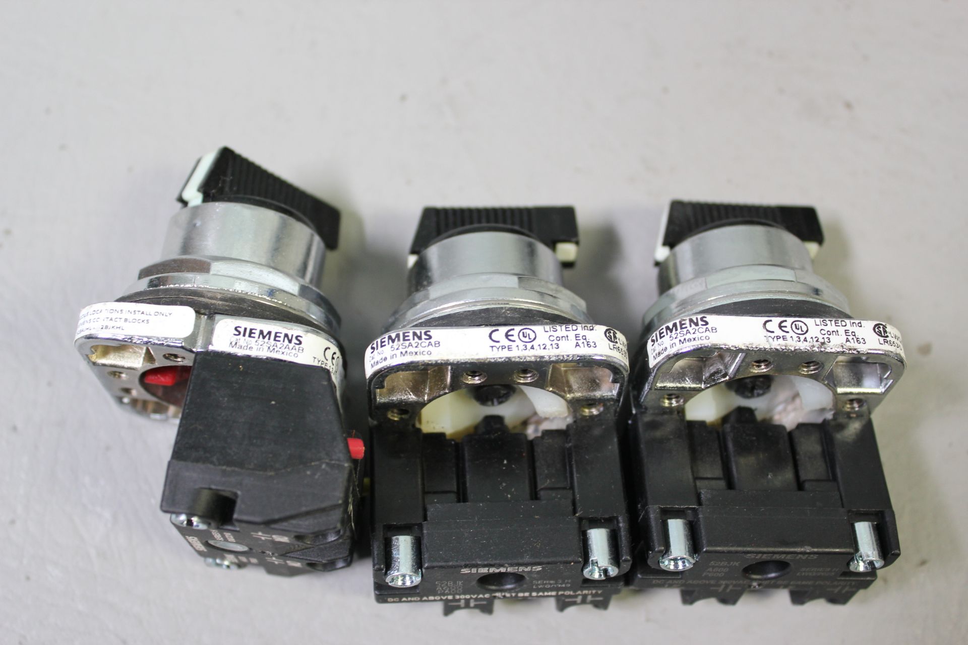 LOT OF SIEMENS SELECTOR SWITCHES - Image 5 of 5