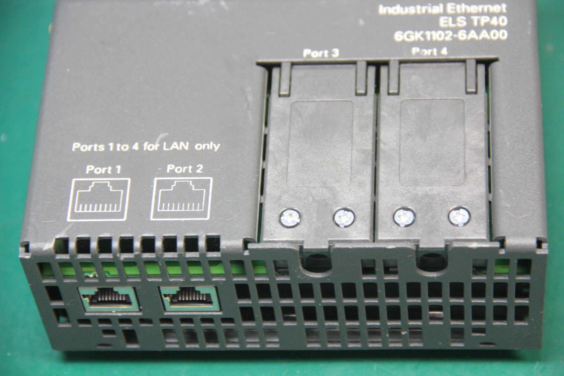 SIEMENS SIMATIC NET INDUSTRIAL ETHERNET MODULE - Image 5 of 6