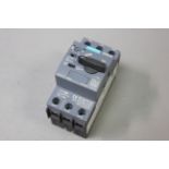 SIEMENS CIRCUIT BREAKER/MOTOR PROTECTOR